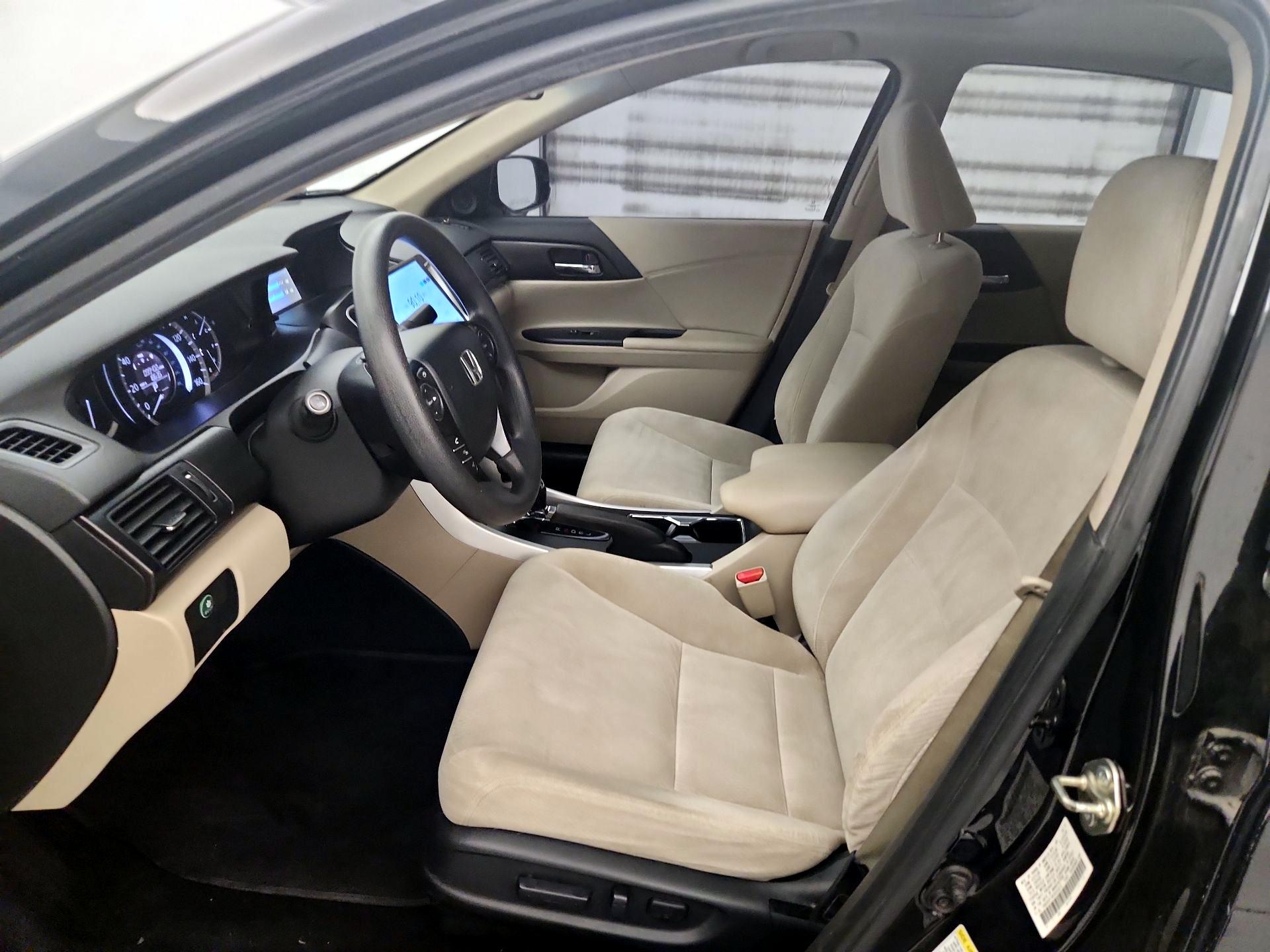 Thumbnail: 2015 Honda Accord - 11