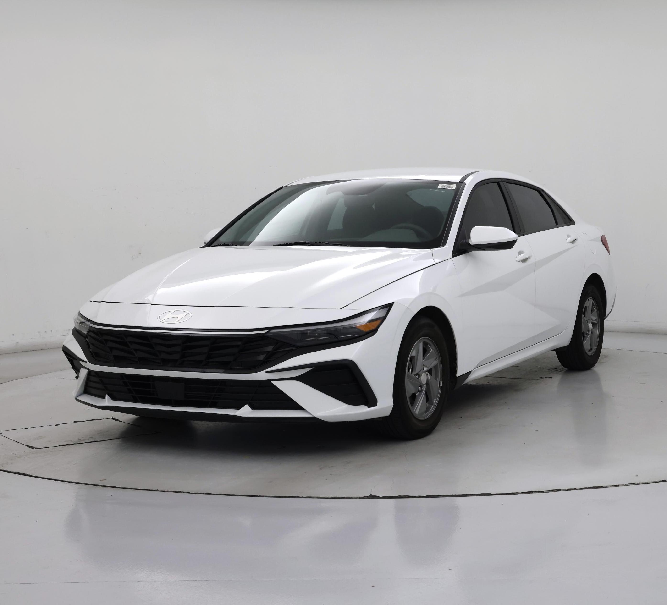 Thumbnail: 2025 Hyundai Elantra - 4