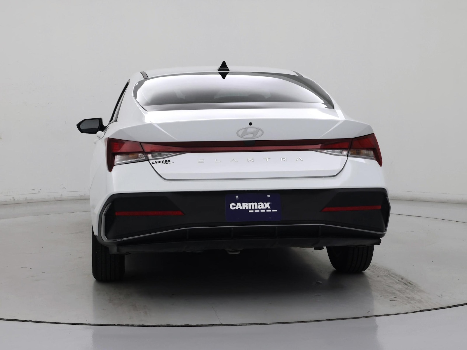 2025 Hyundai Elantra SE - Photo 7