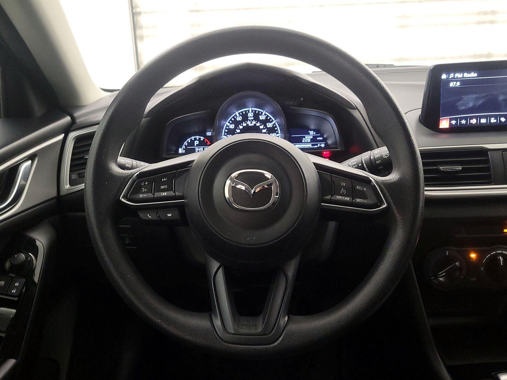 Thumbnail: 2017 Mazda Mazda3 - 10