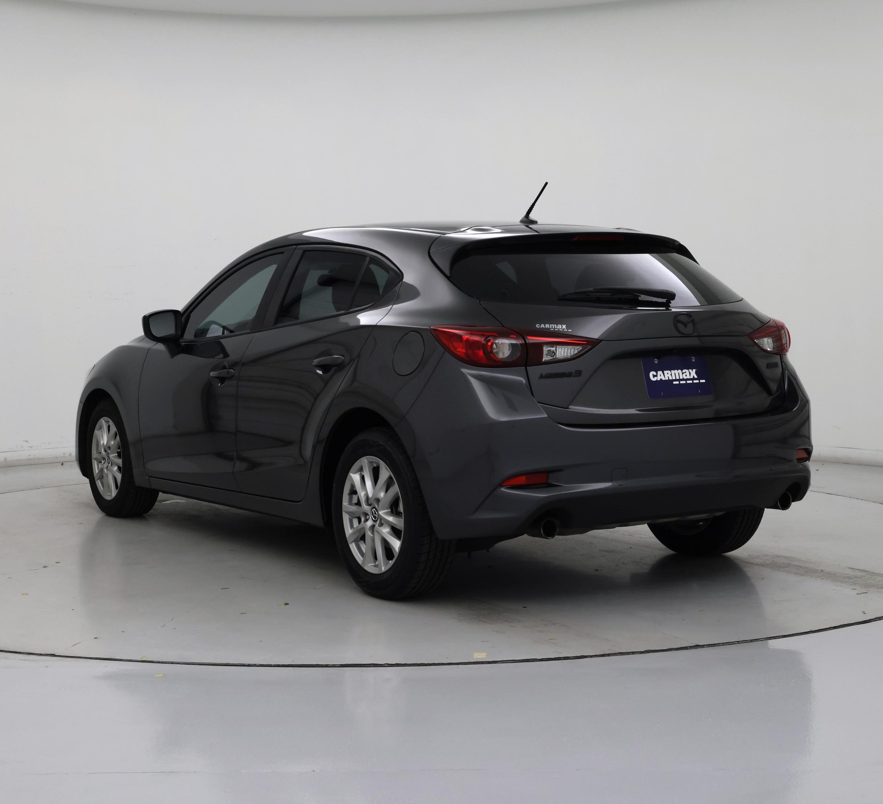 Thumbnail: 2017 Mazda Mazda3 - 2