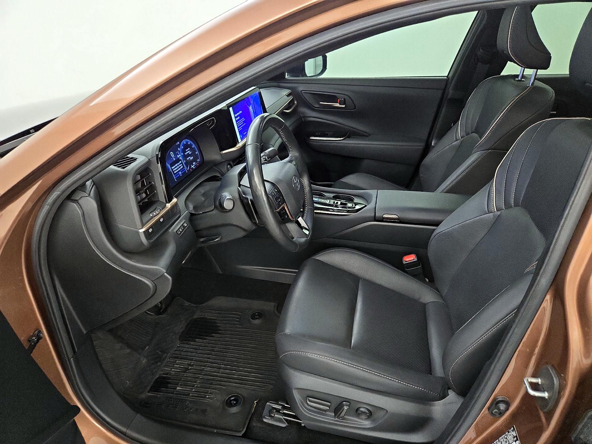 Thumbnail: 2024 Toyota Crown - 11