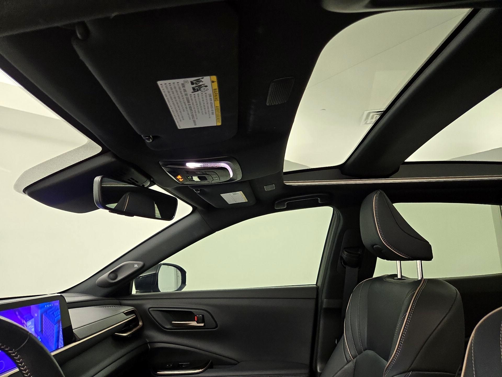 Thumbnail: 2024 Toyota Crown - 19