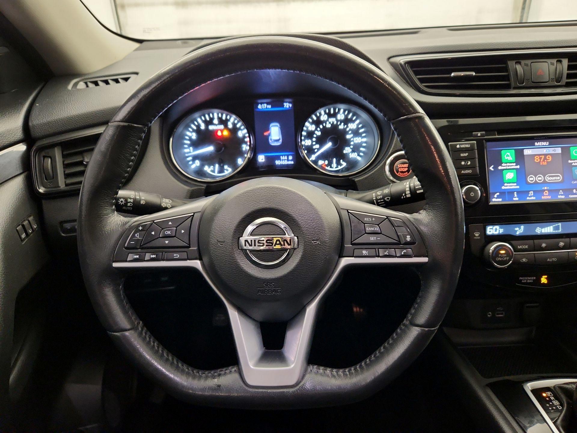 Thumbnail: 2018 Nissan Rogue - 10