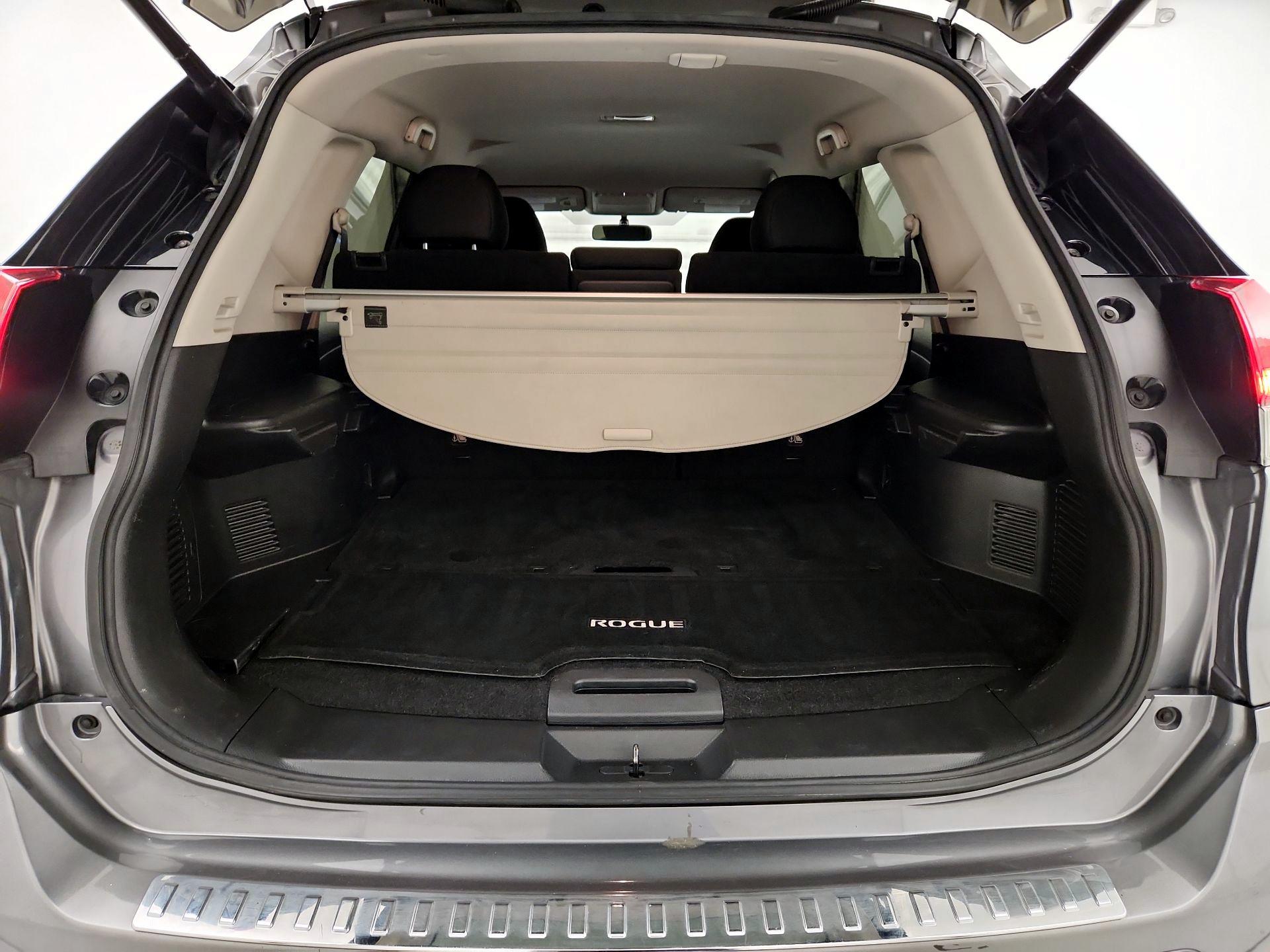 Thumbnail: 2018 Nissan Rogue - 20