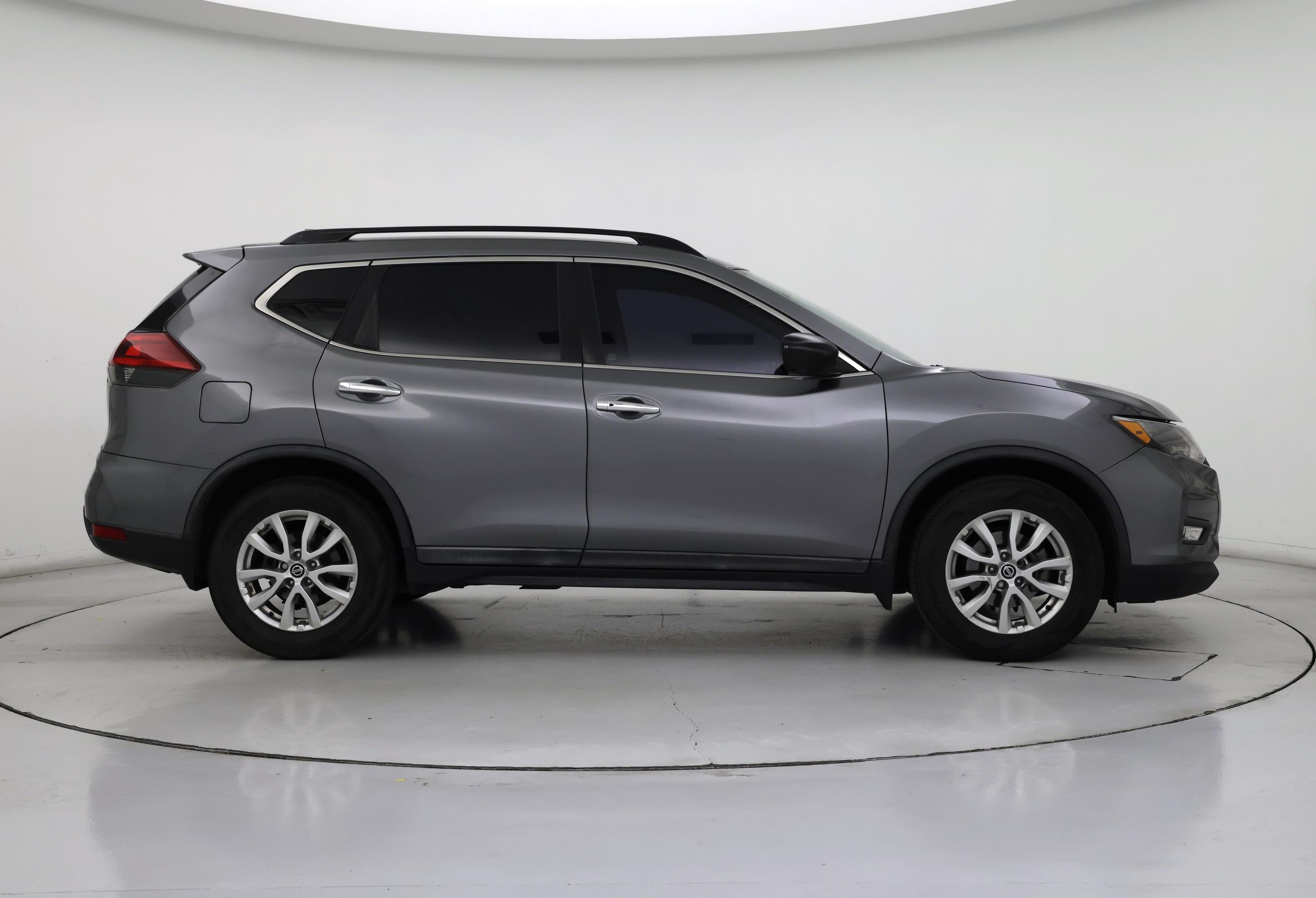 Thumbnail: 2018 Nissan Rogue - 7