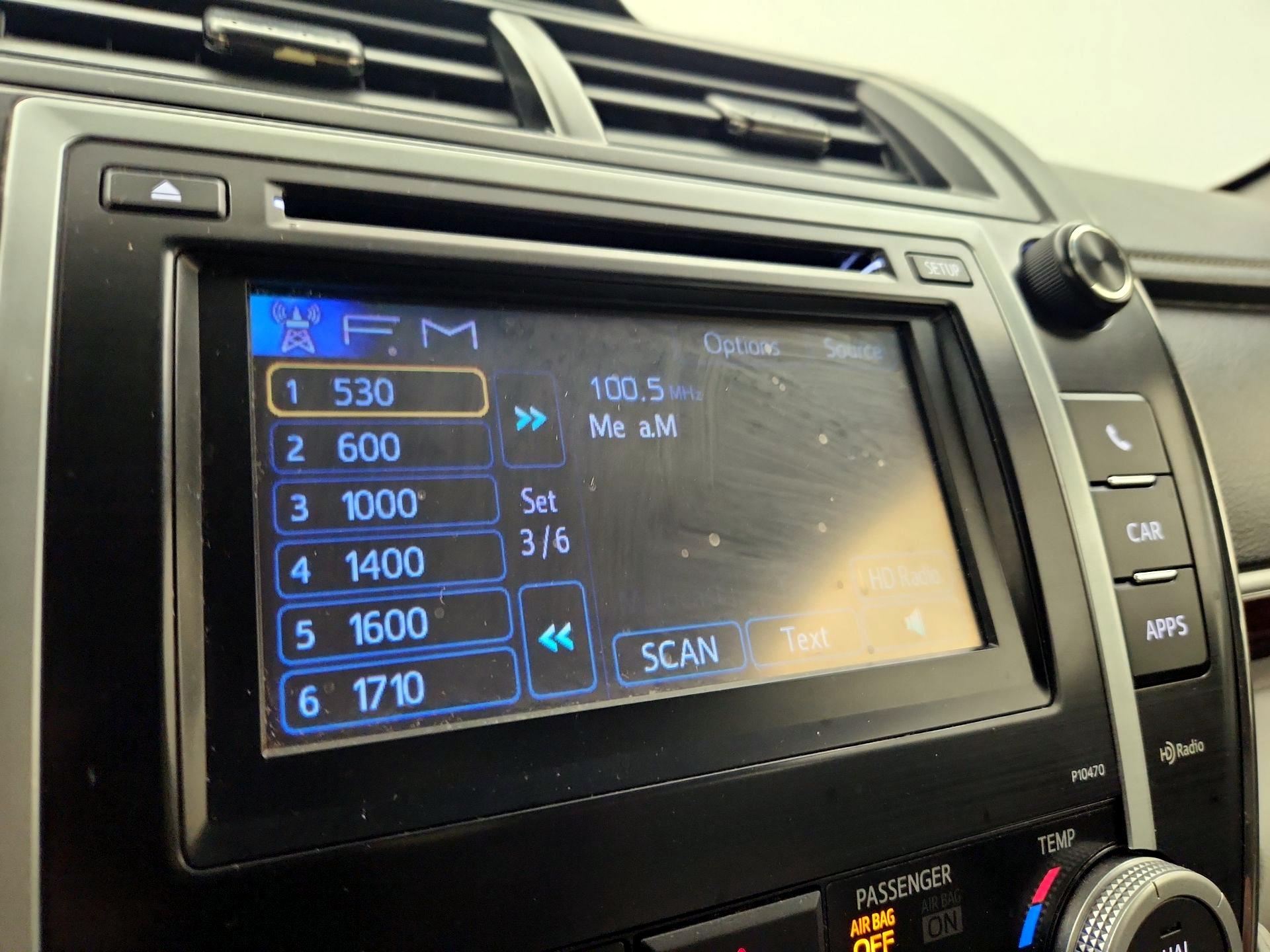 Thumbnail: 2014 Toyota Camry - 15