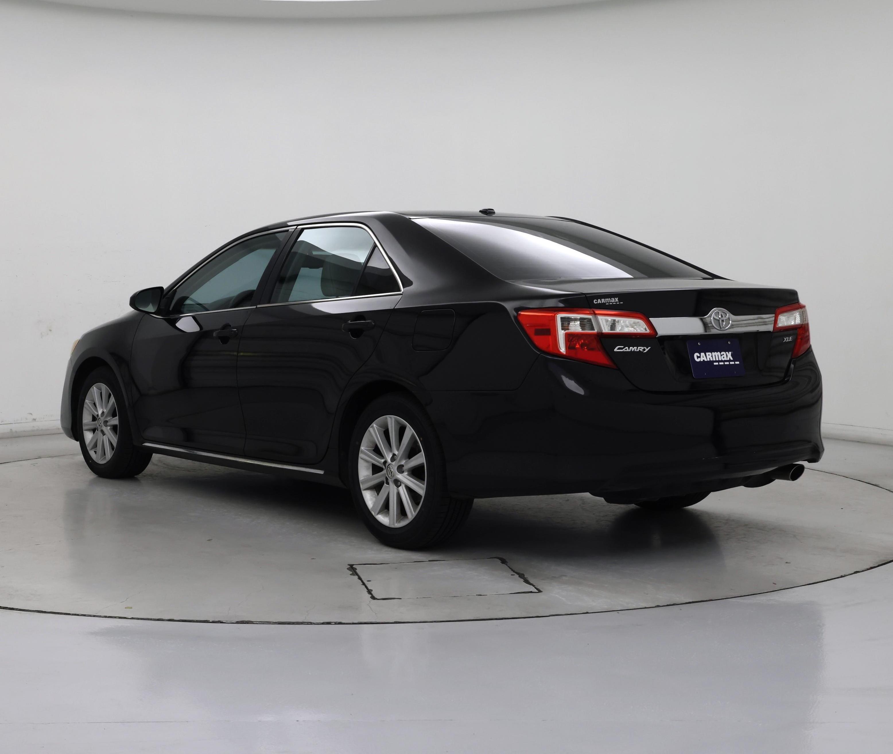 Thumbnail: 2014 Toyota Camry - 2