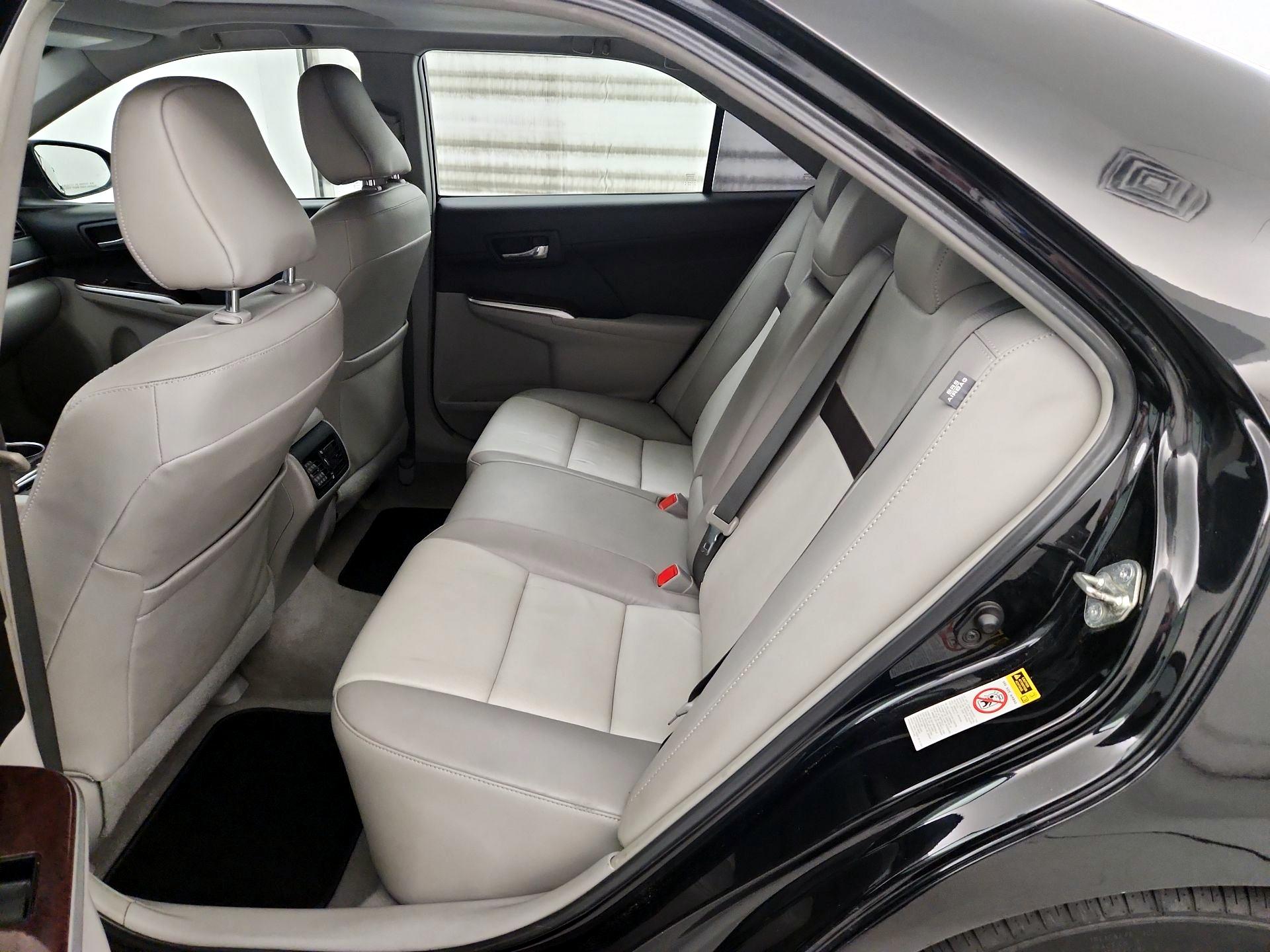 Thumbnail: 2014 Toyota Camry - 20