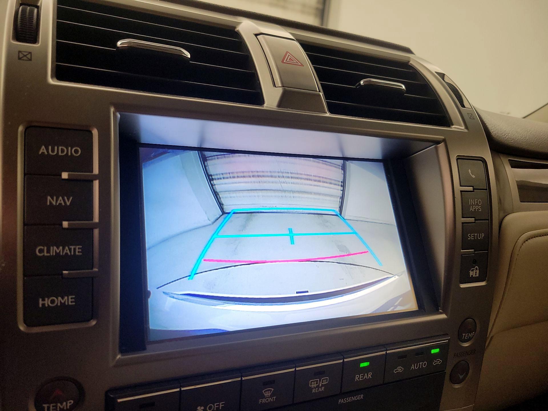 Thumbnail: 2019 Lexus GX - 15