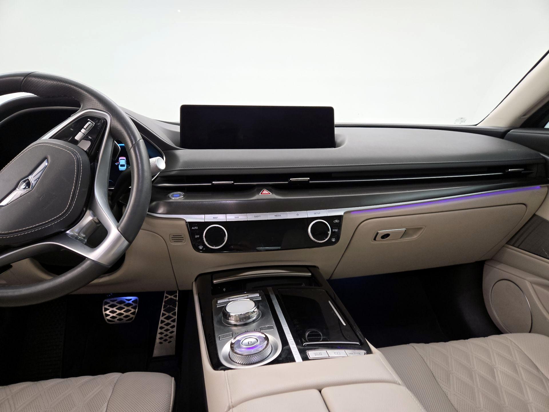 Thumbnail: 2023 Genesis G80 - 9