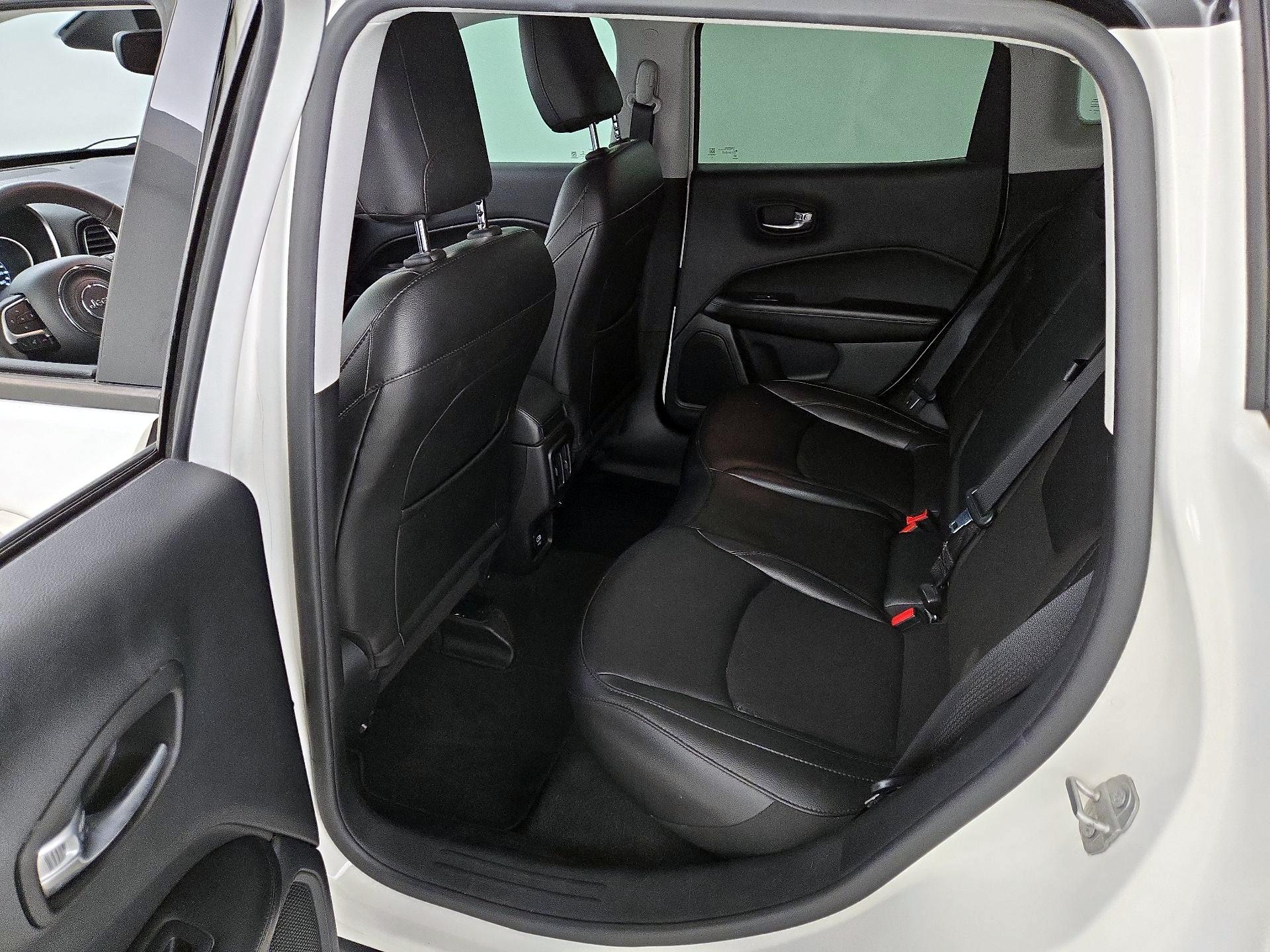 Thumbnail: 2021 Jeep Compass - 19