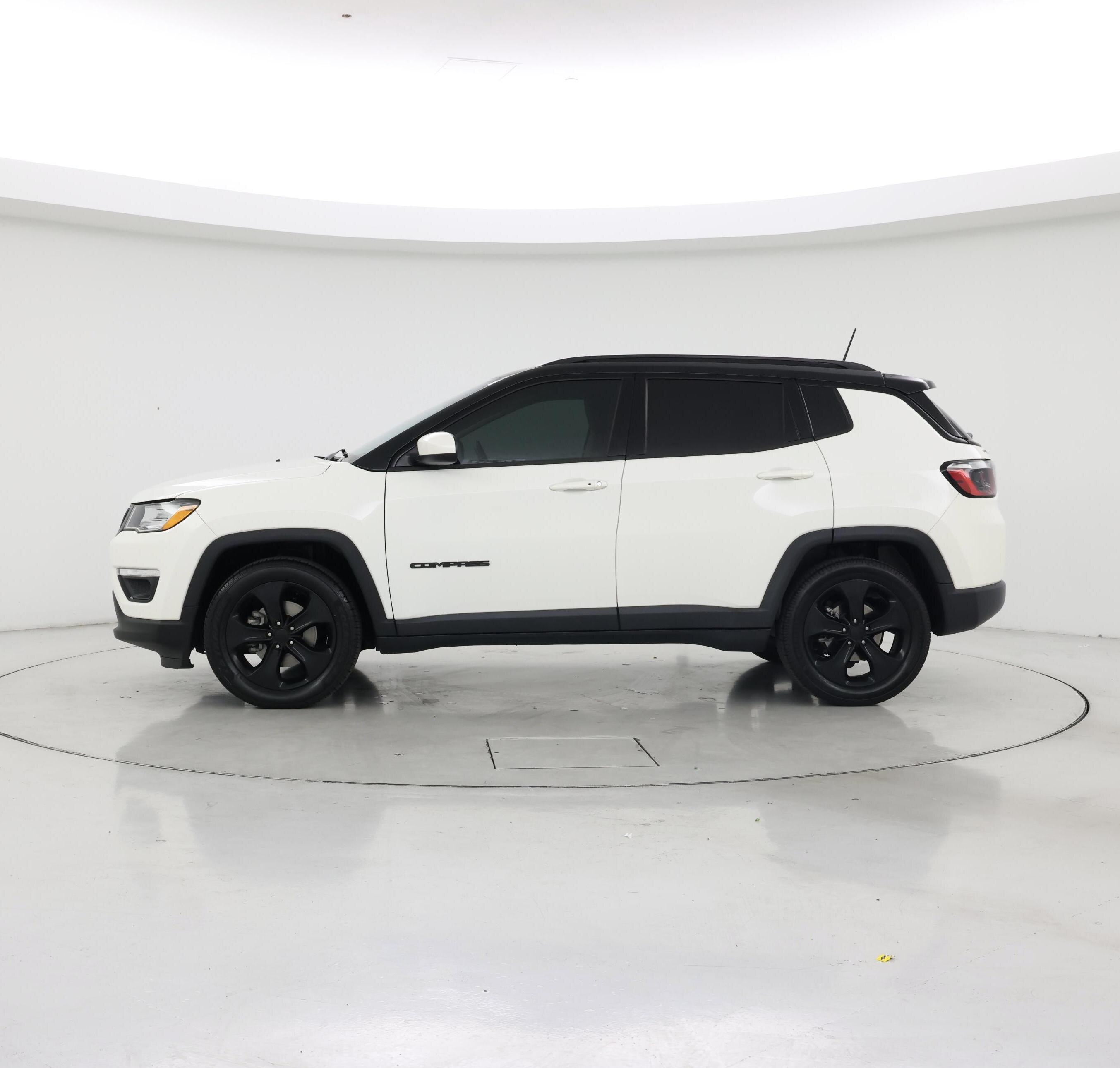 Thumbnail: 2021 Jeep Compass - 3