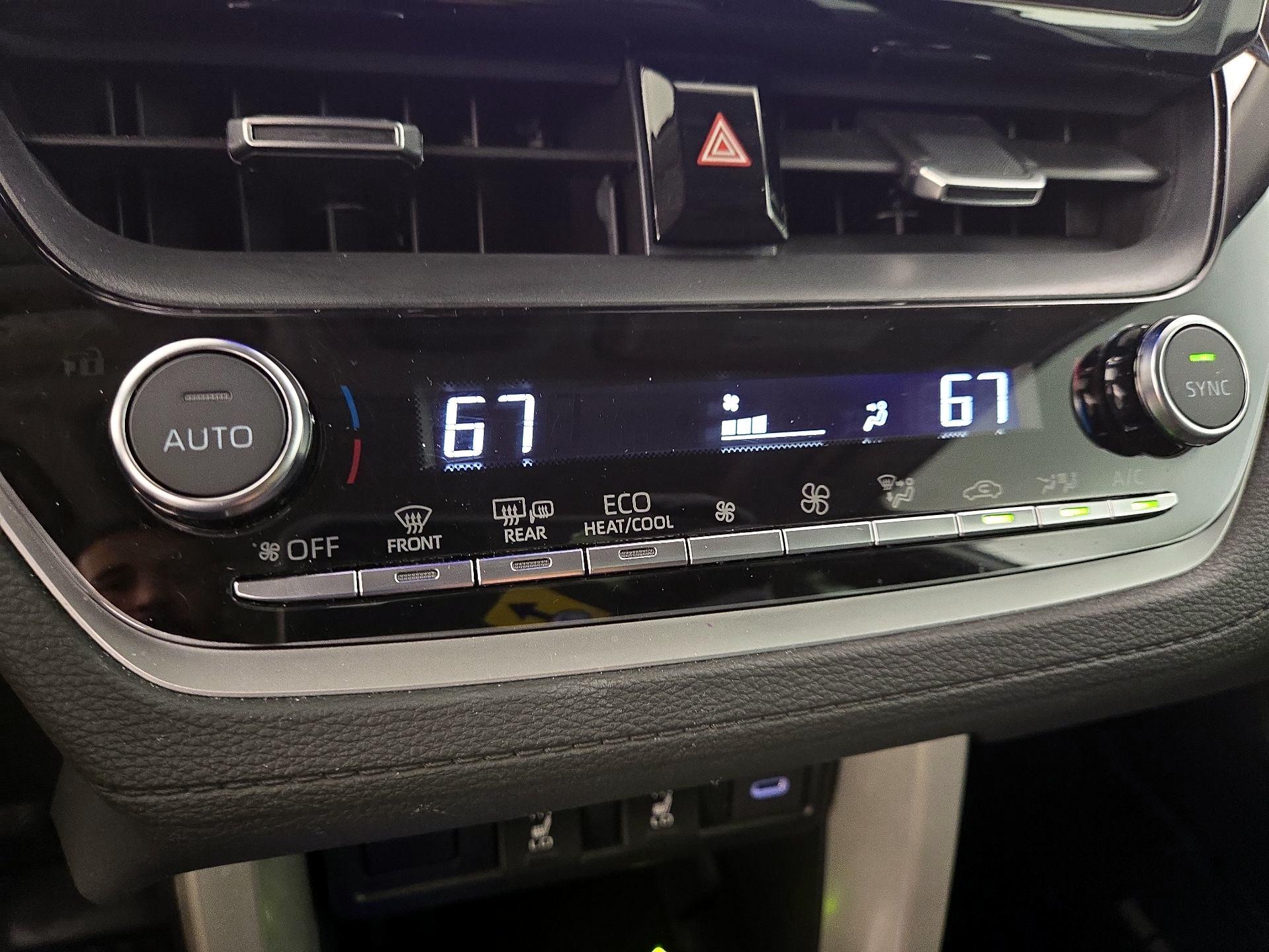 Thumbnail: 2025 Toyota Corolla Cross - 16