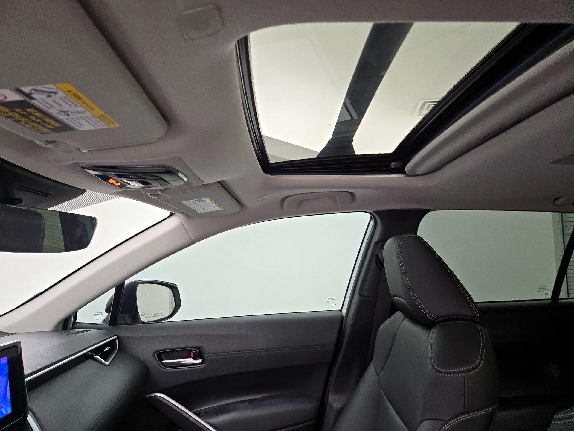 Thumbnail: 2025 Toyota Corolla Cross - 19