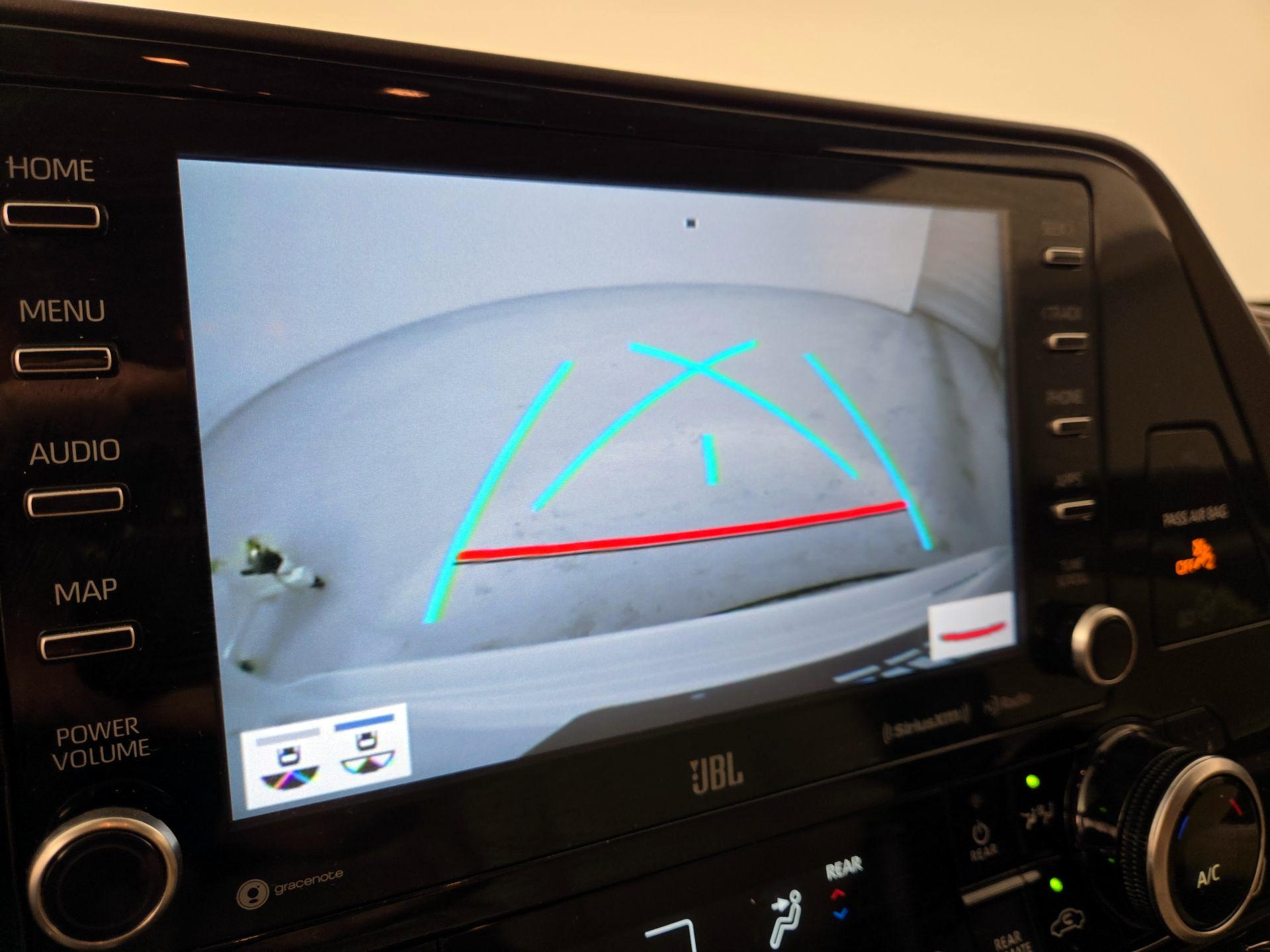 Thumbnail: 2021 Toyota Highlander - 15