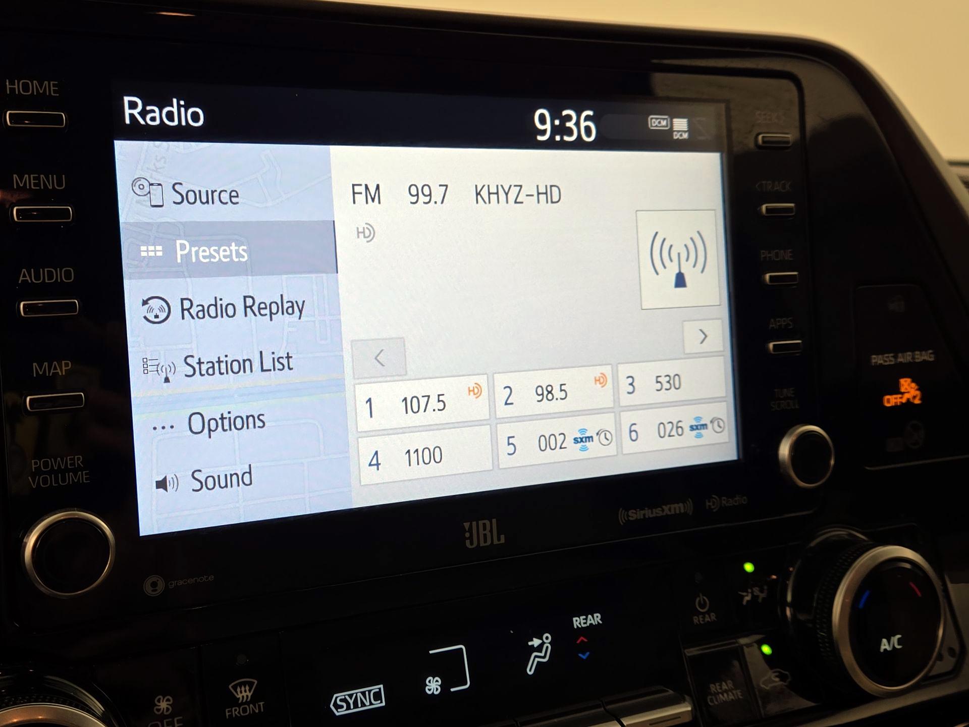 Thumbnail: 2021 Toyota Highlander - 16