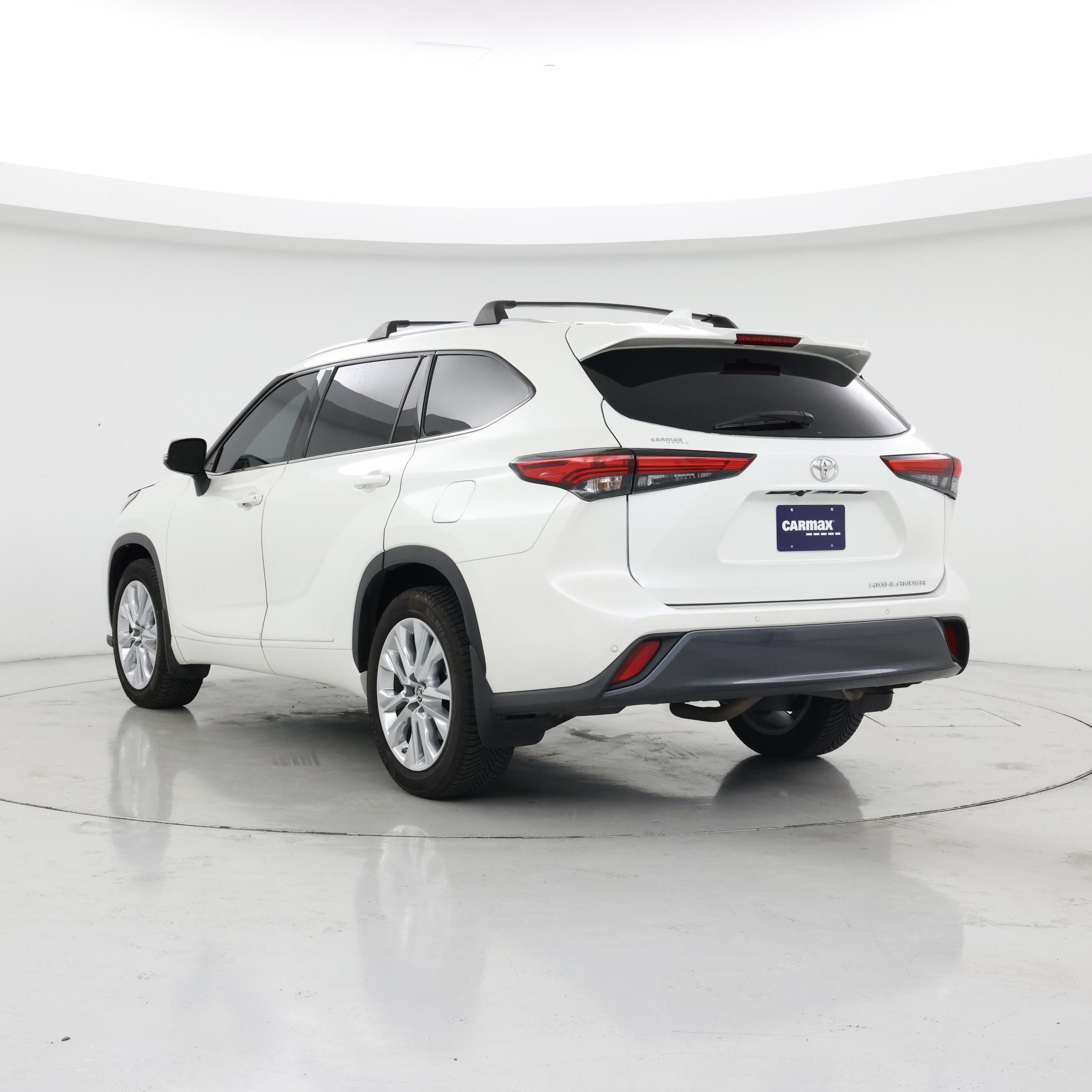 Thumbnail: 2021 Toyota Highlander - 2