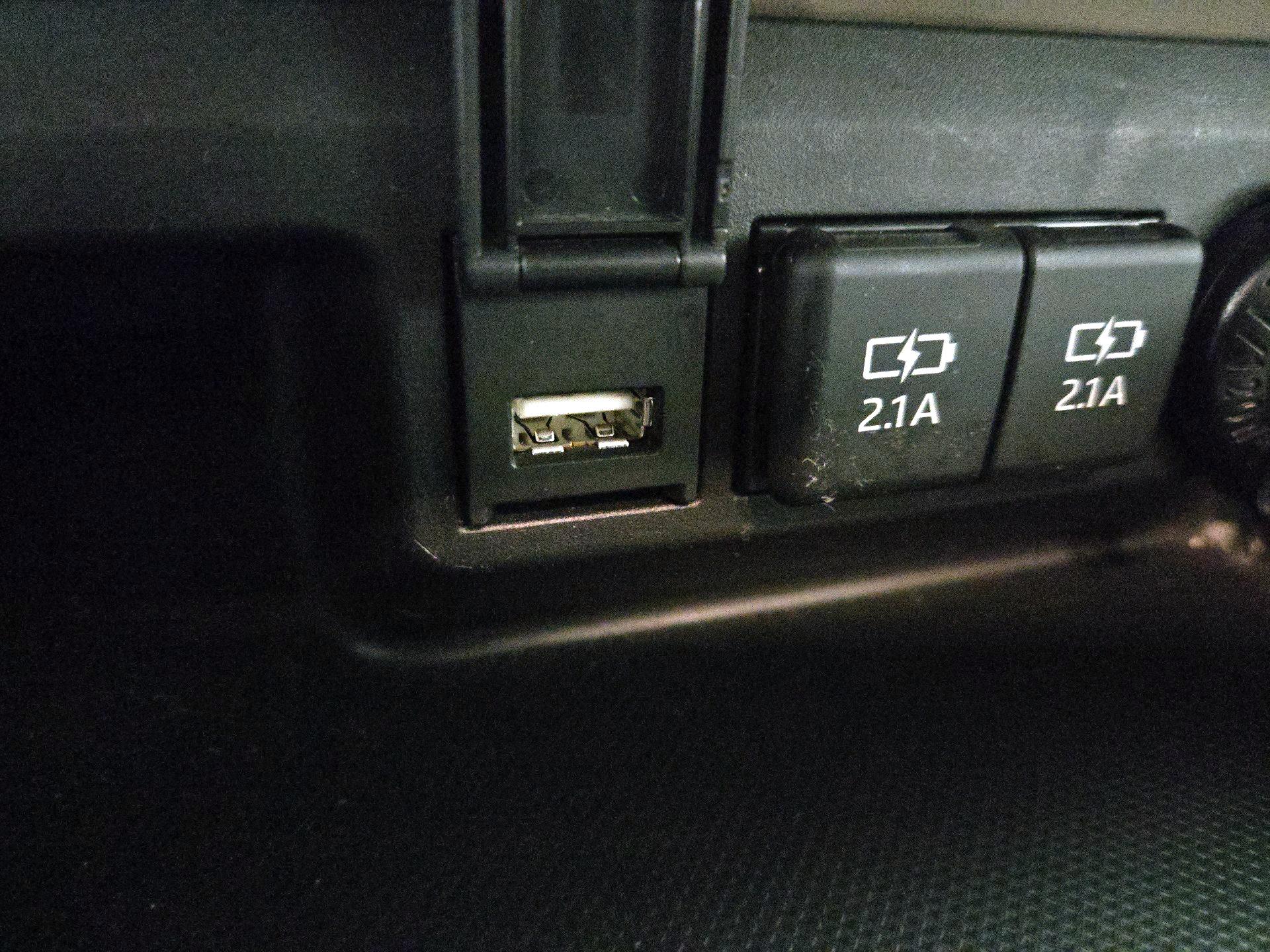 Thumbnail: 2021 Toyota Highlander - 19