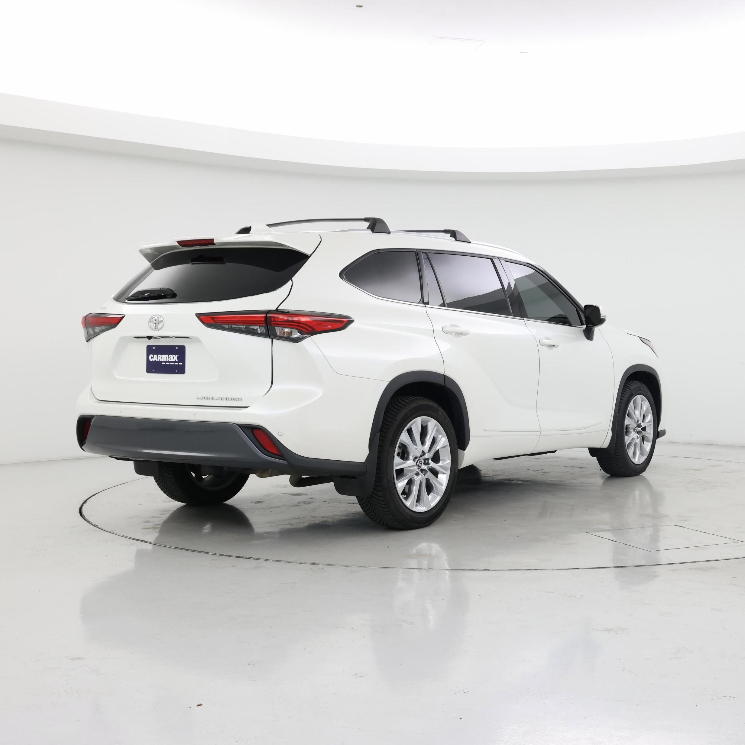 Thumbnail: 2021 Toyota Highlander - 8