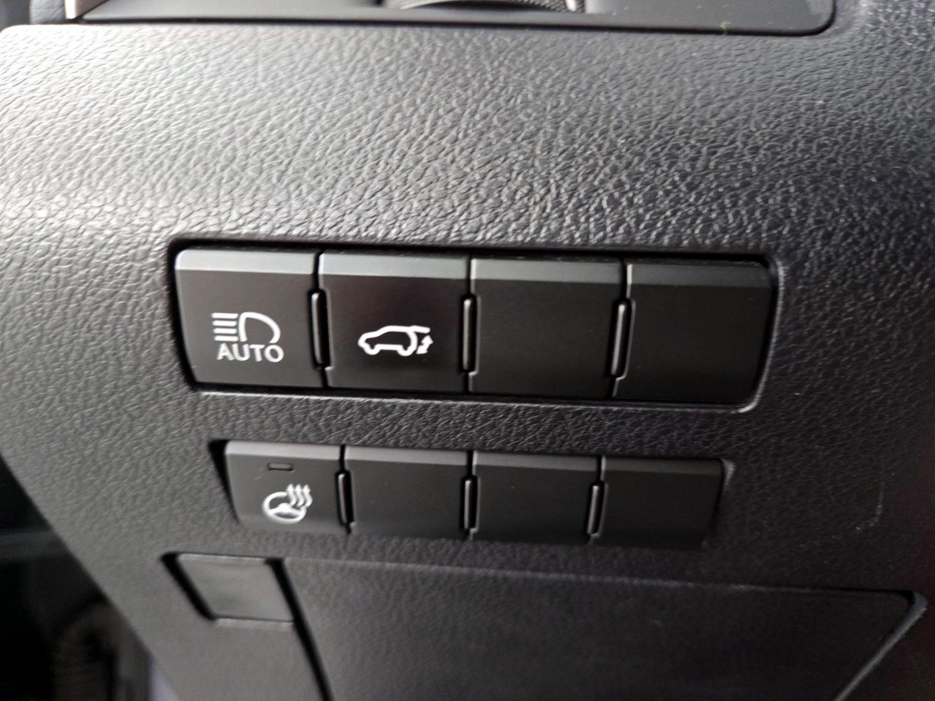 Thumbnail: 2017 Lexus RX - 13