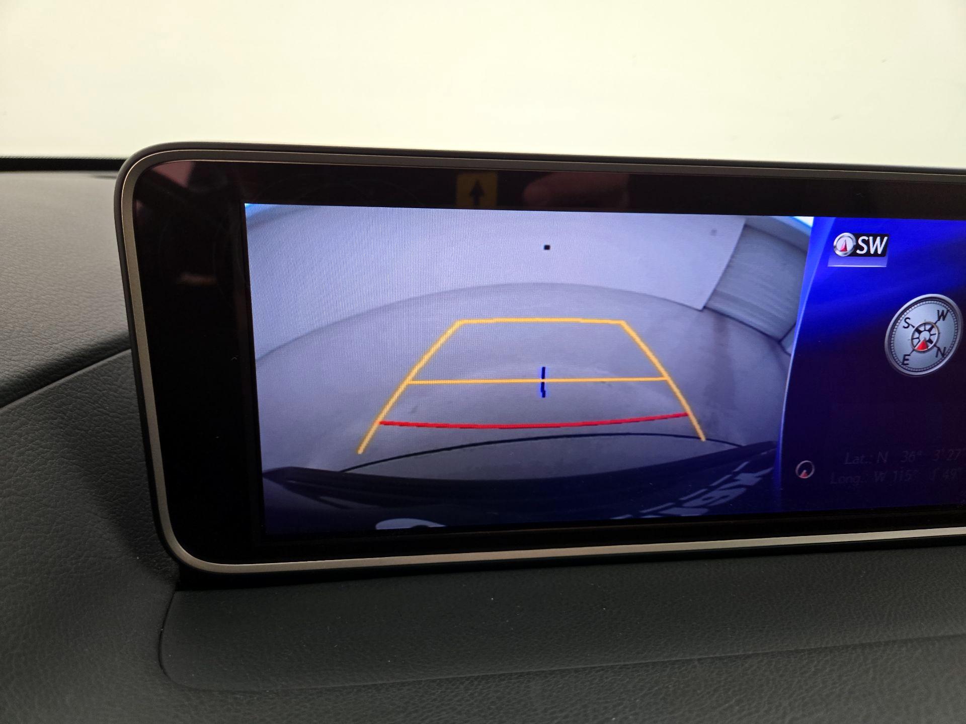 Thumbnail: 2017 Lexus RX - 15