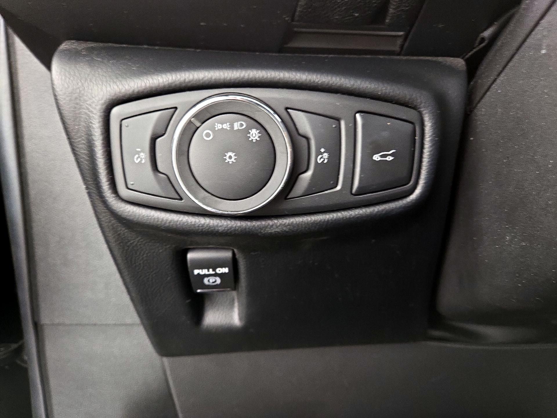 Thumbnail: 2017 Lincoln MKX - 13