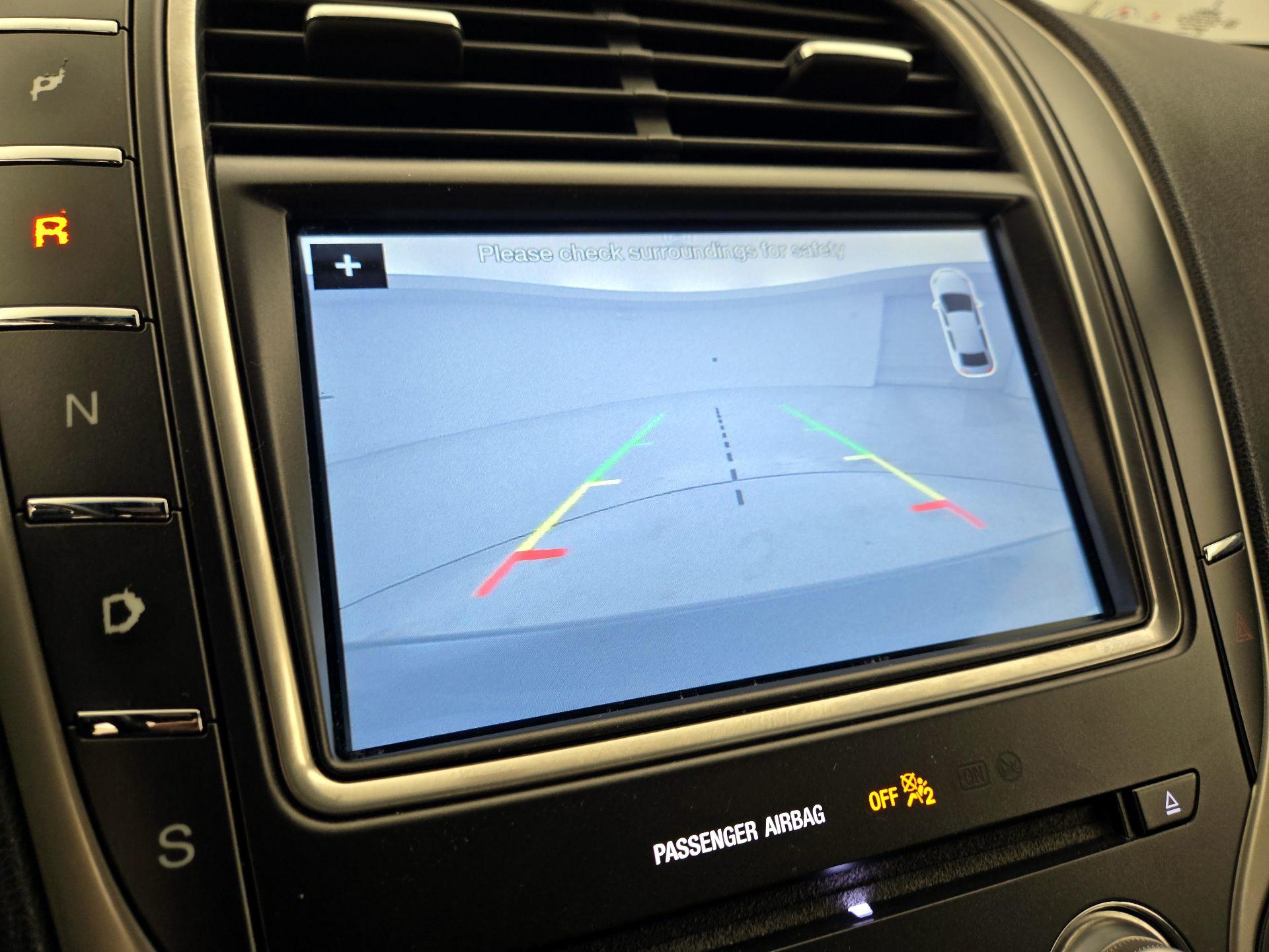 Thumbnail: 2017 Lincoln MKX - 15