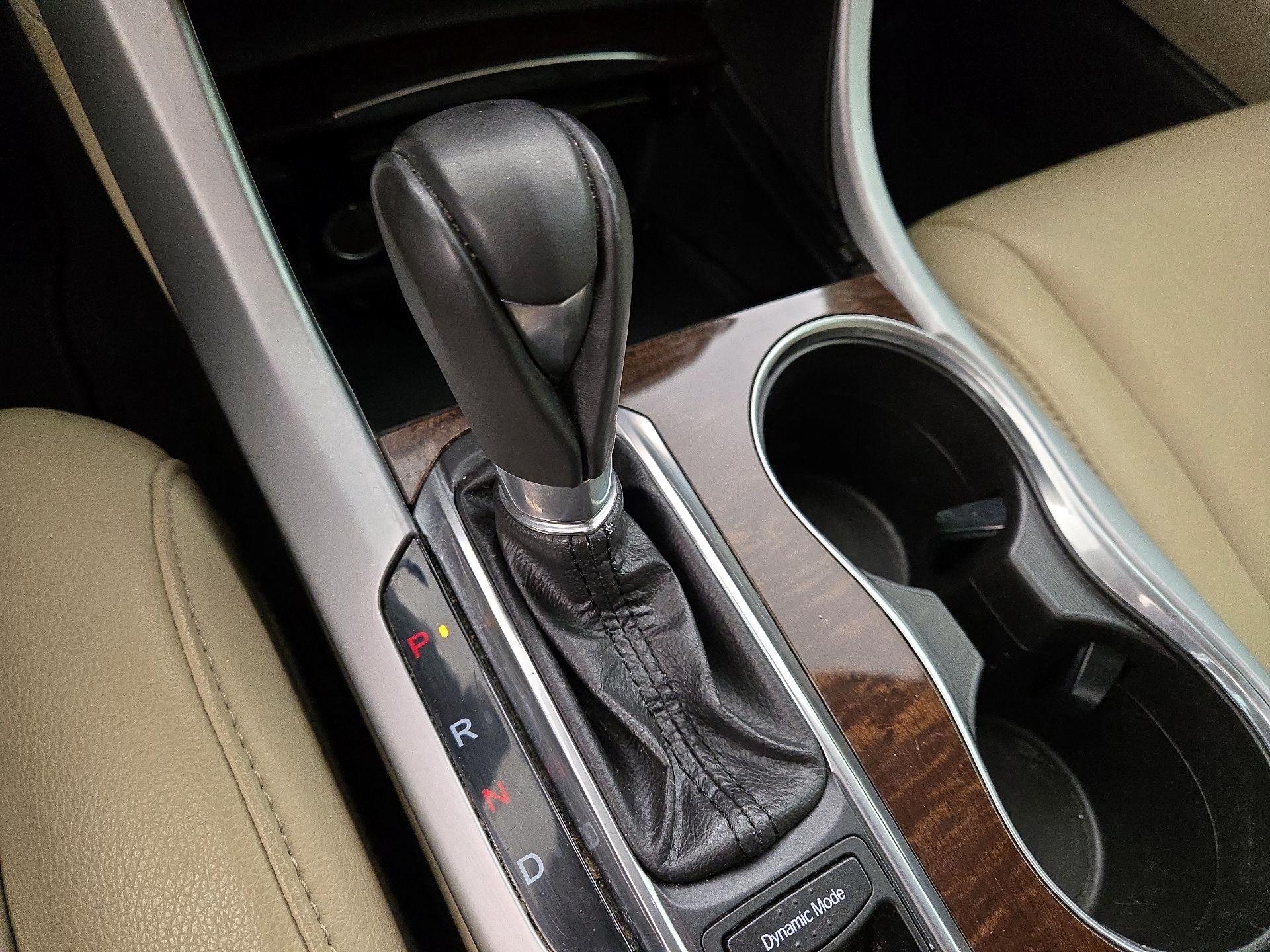 Thumbnail: 2019 Acura TLX - 17