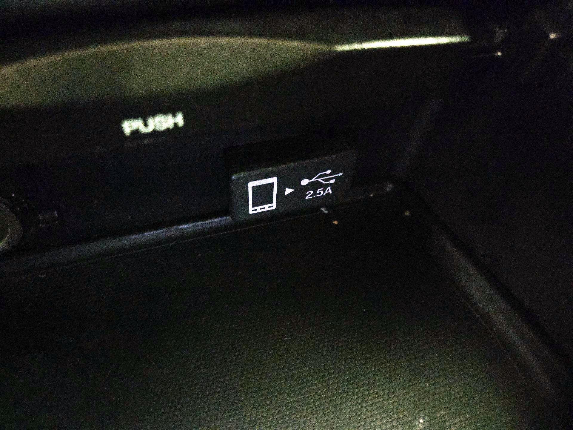 Thumbnail: 2019 Acura TLX - 18