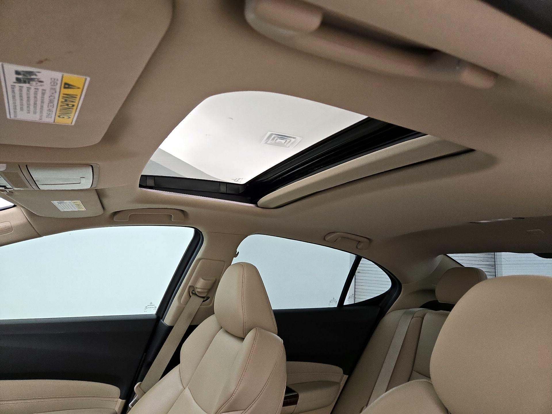 Thumbnail: 2019 Acura TLX - 19