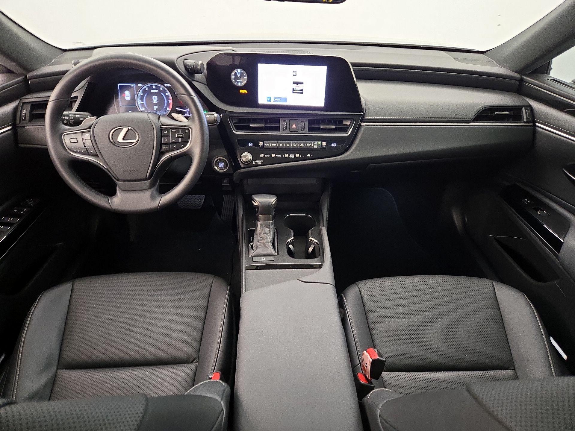 Thumbnail: 2023 Lexus ES - 9