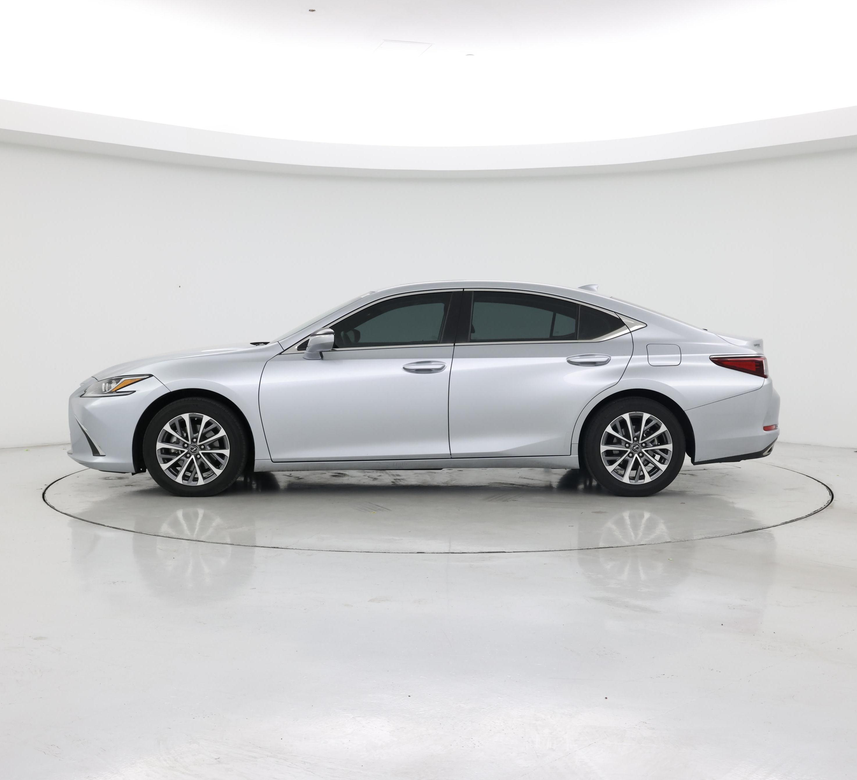 Thumbnail: 2023 Lexus ES - 3