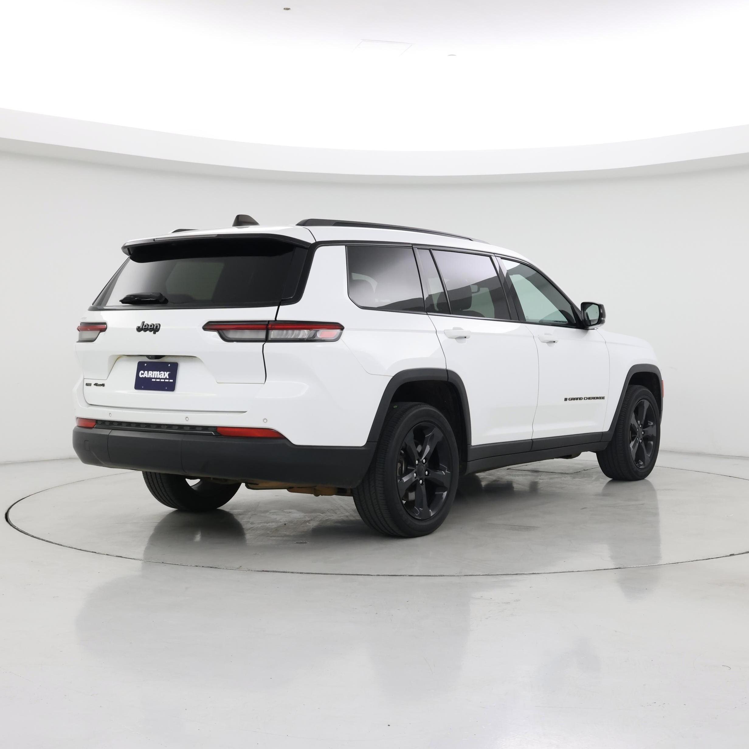 Thumbnail: 2023 Jeep Grand Cherokee L - 8