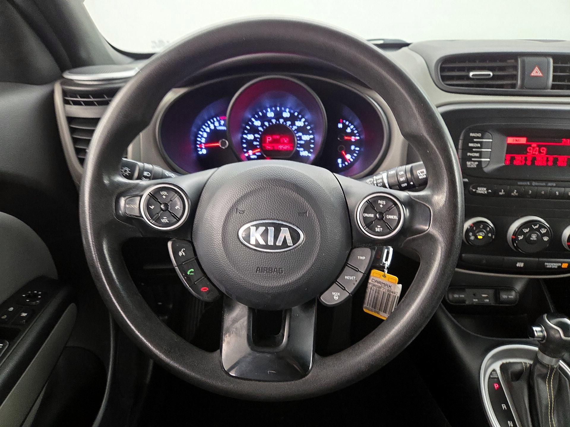 Thumbnail: 2015 Kia Soul - 10