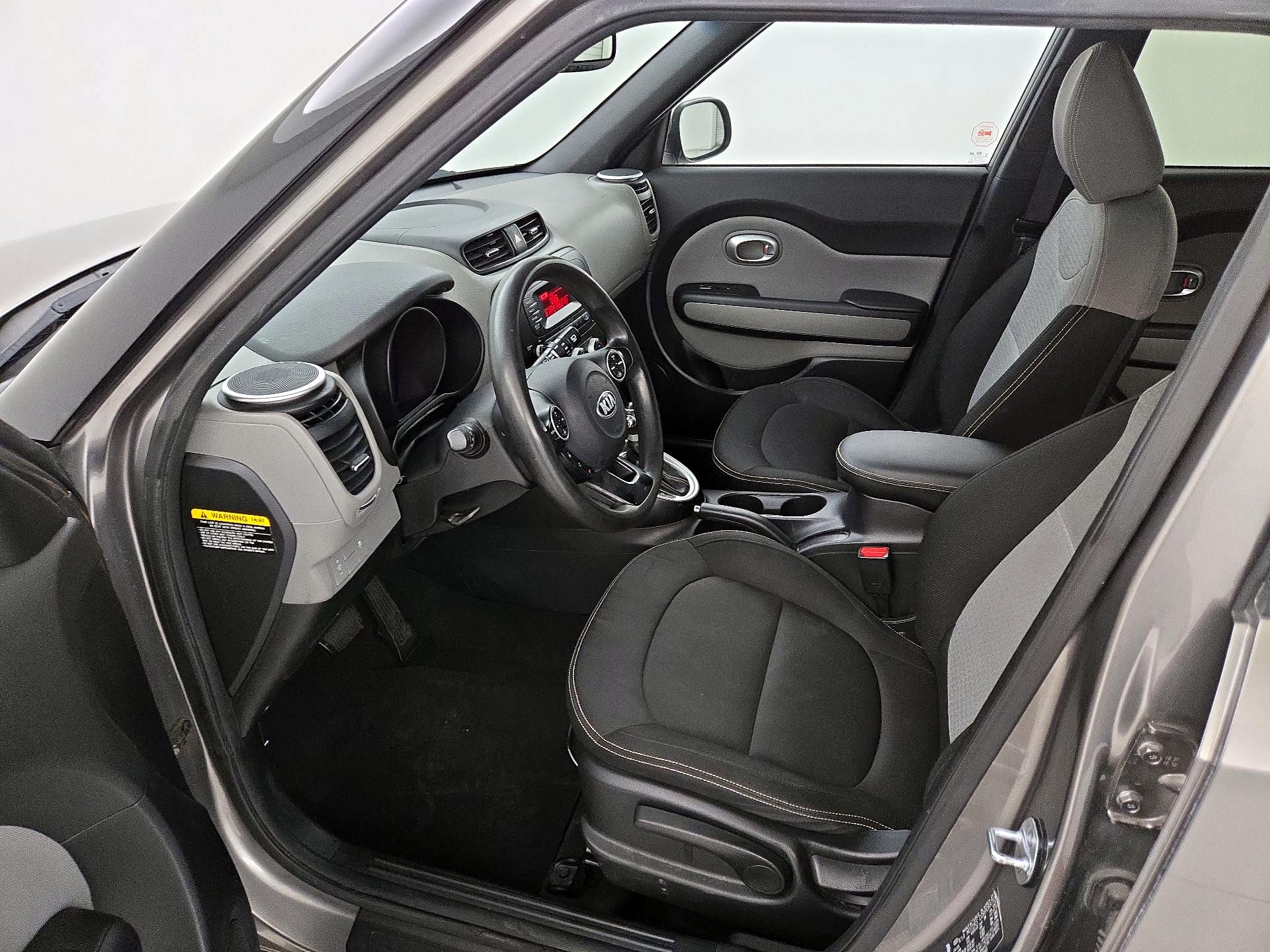 Thumbnail: 2015 Kia Soul - 11