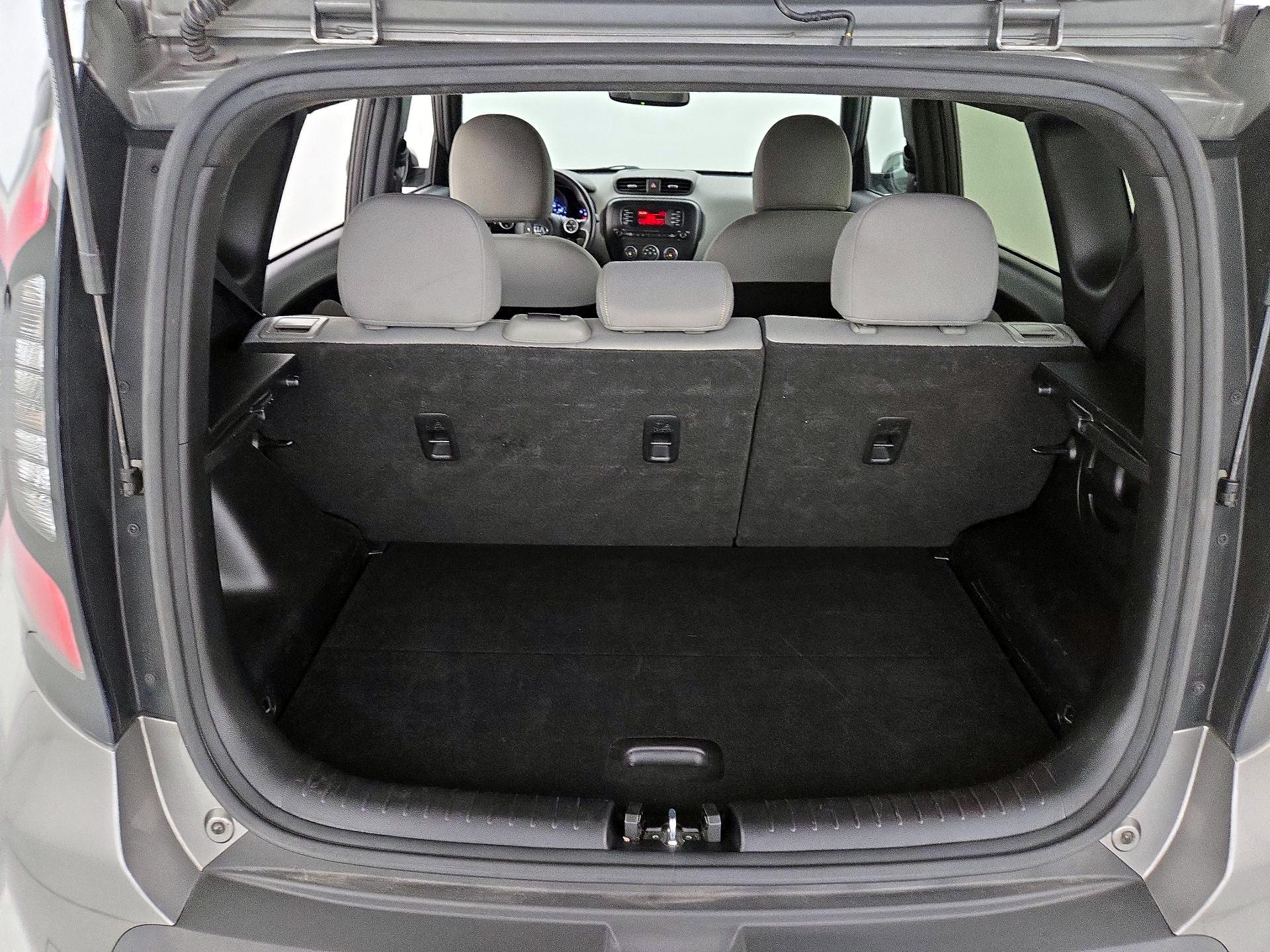 Thumbnail: 2015 Kia Soul - 19