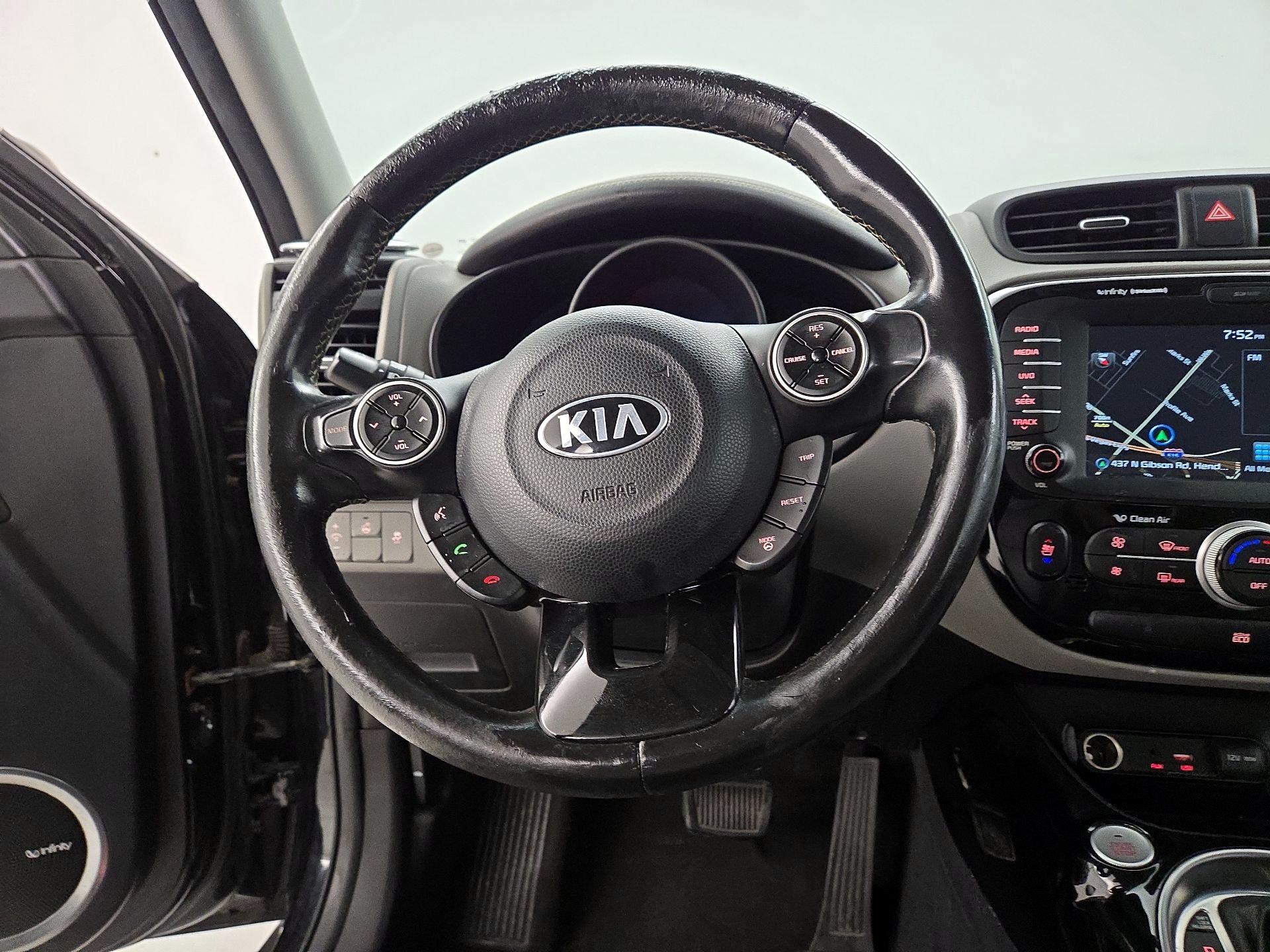 Thumbnail: 2016 Kia Soul - 10