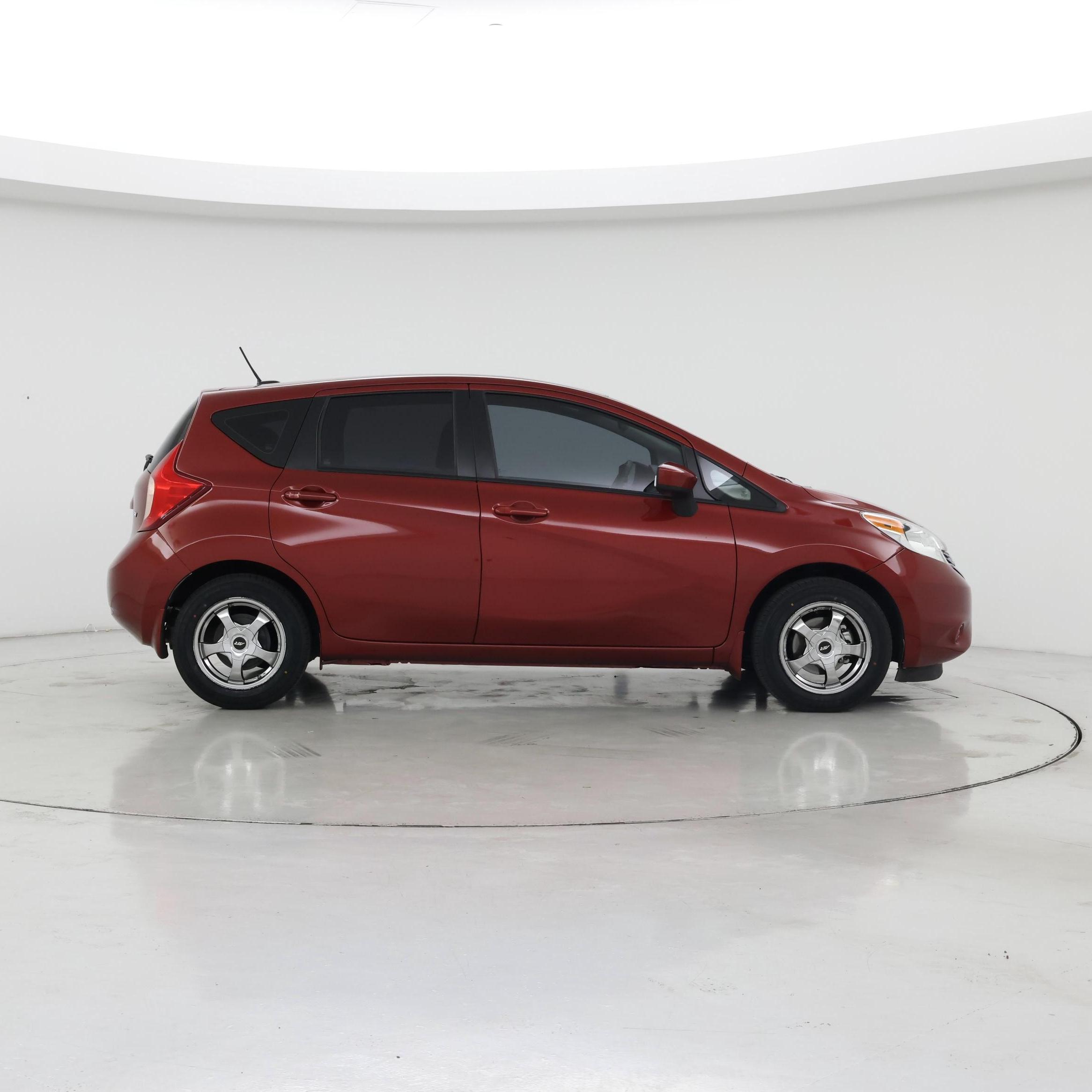 Thumbnail: 2016 Nissan Versa Note - 7