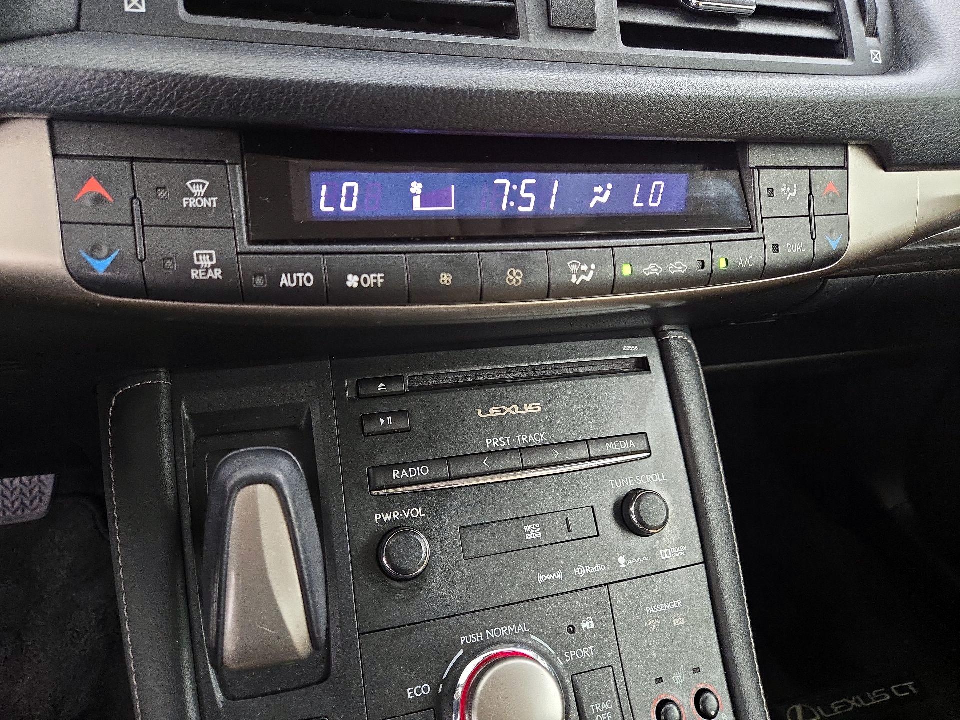 Thumbnail: 2017 Lexus CT - 15