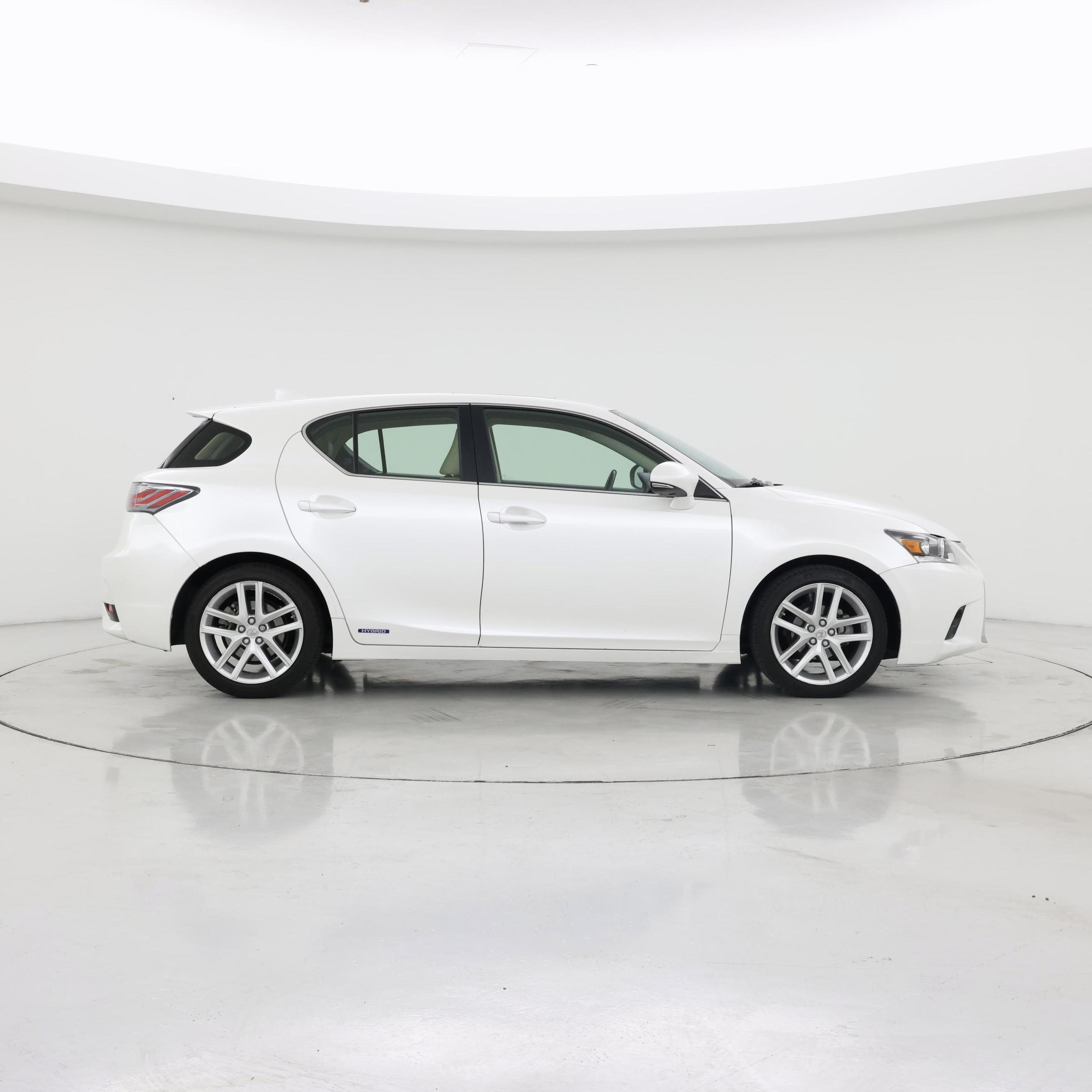 Thumbnail: 2017 Lexus CT - 7