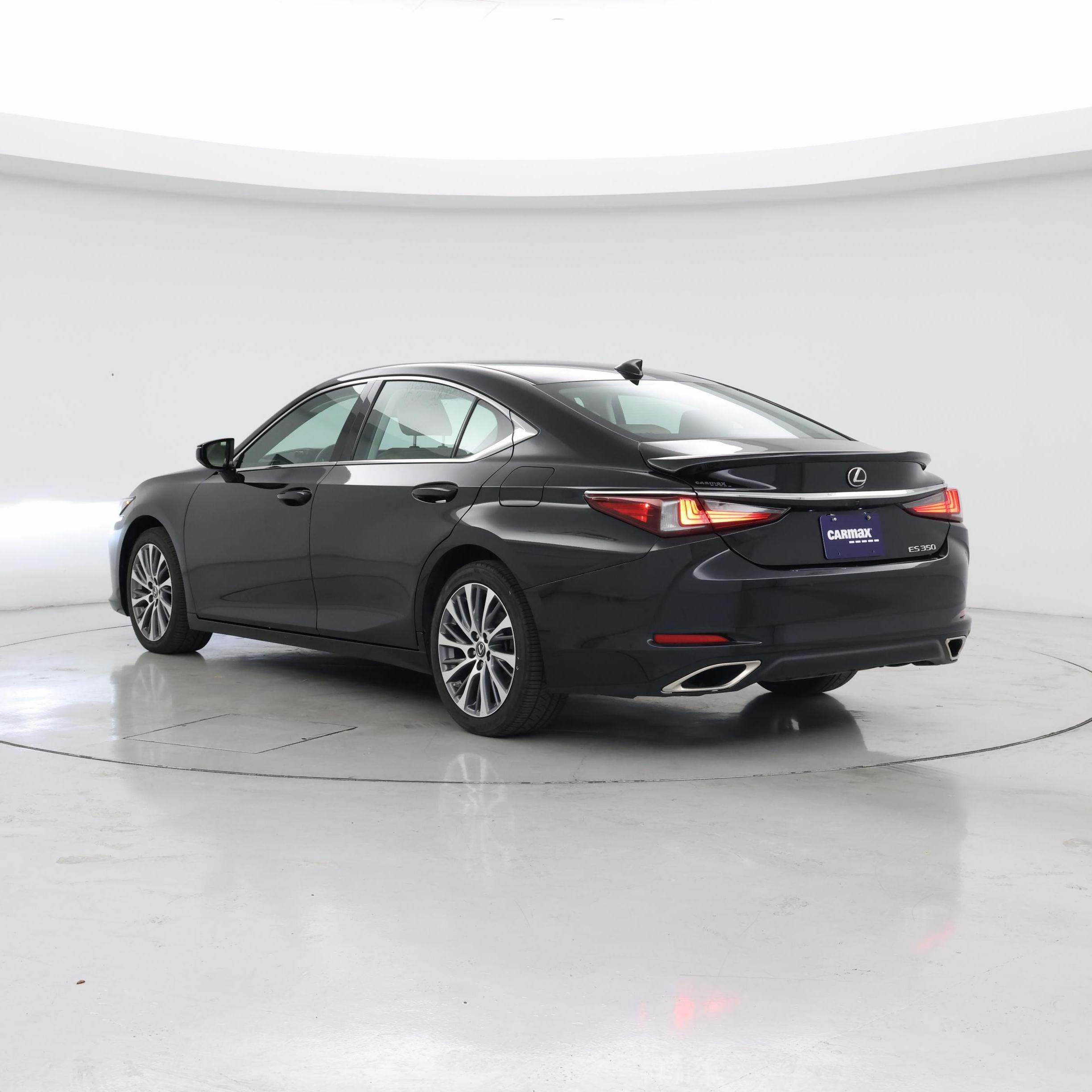 Thumbnail: 2021 Lexus ES - 2
