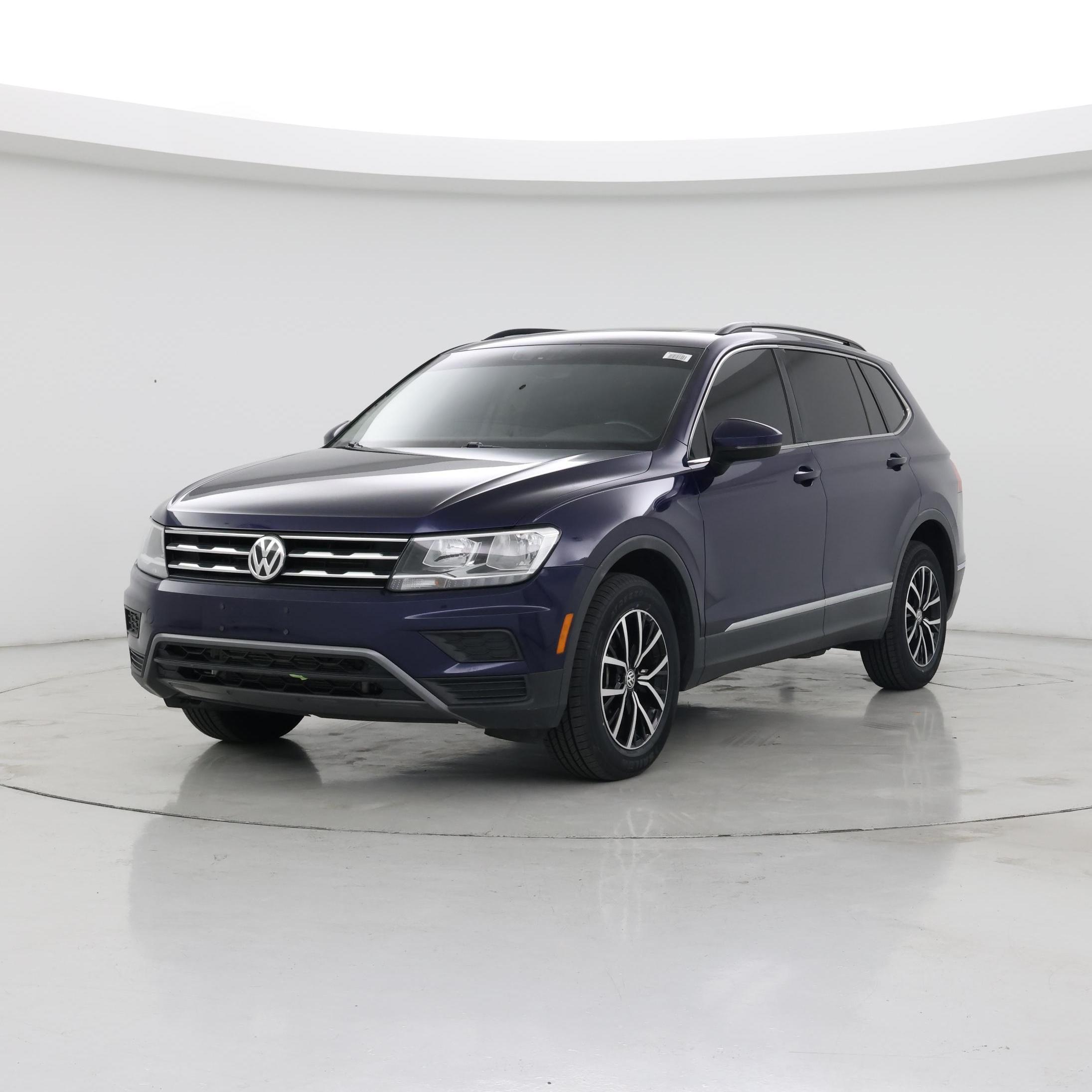 Thumbnail: 2021 Volkswagen Tiguan - 4