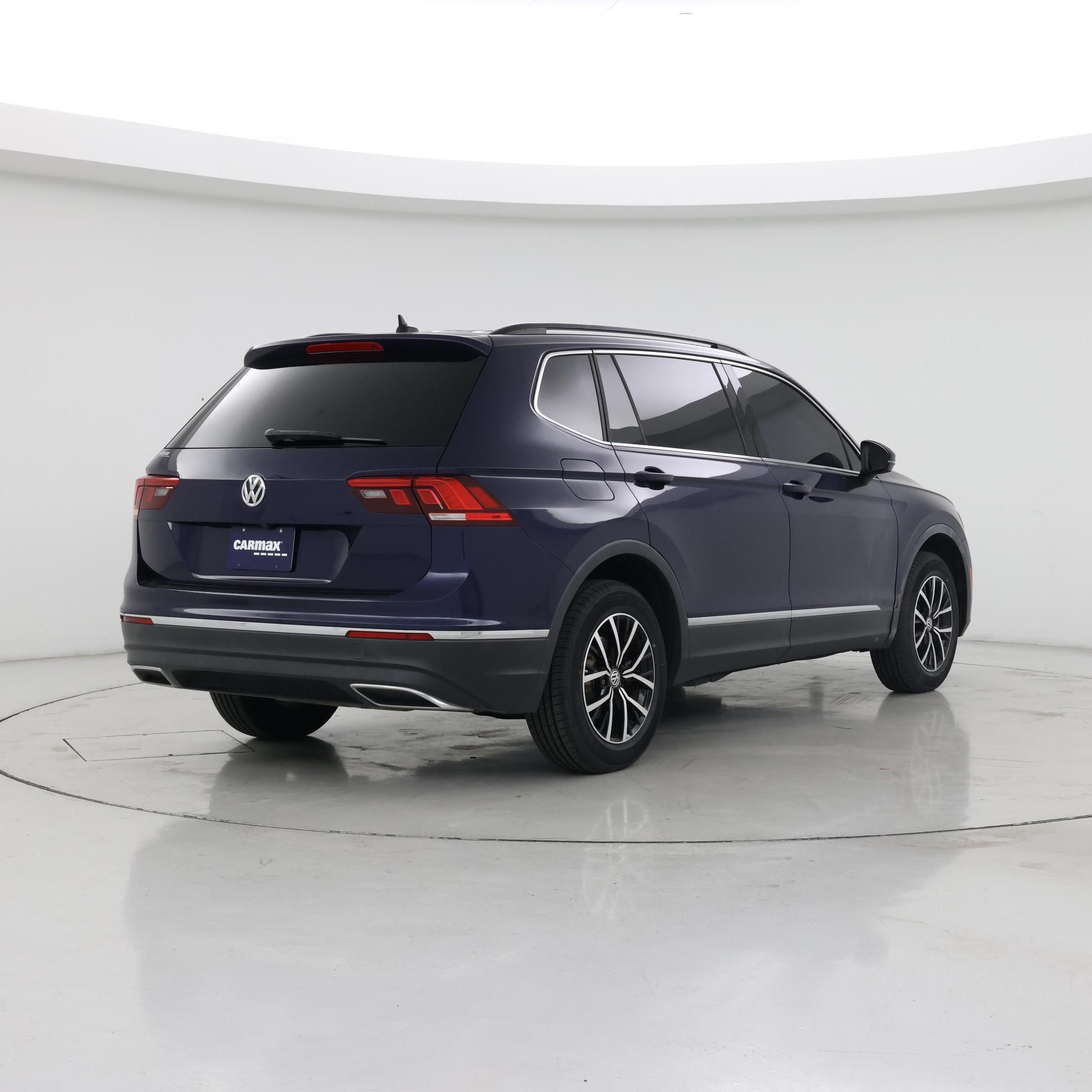 Thumbnail: 2021 Volkswagen Tiguan - 8