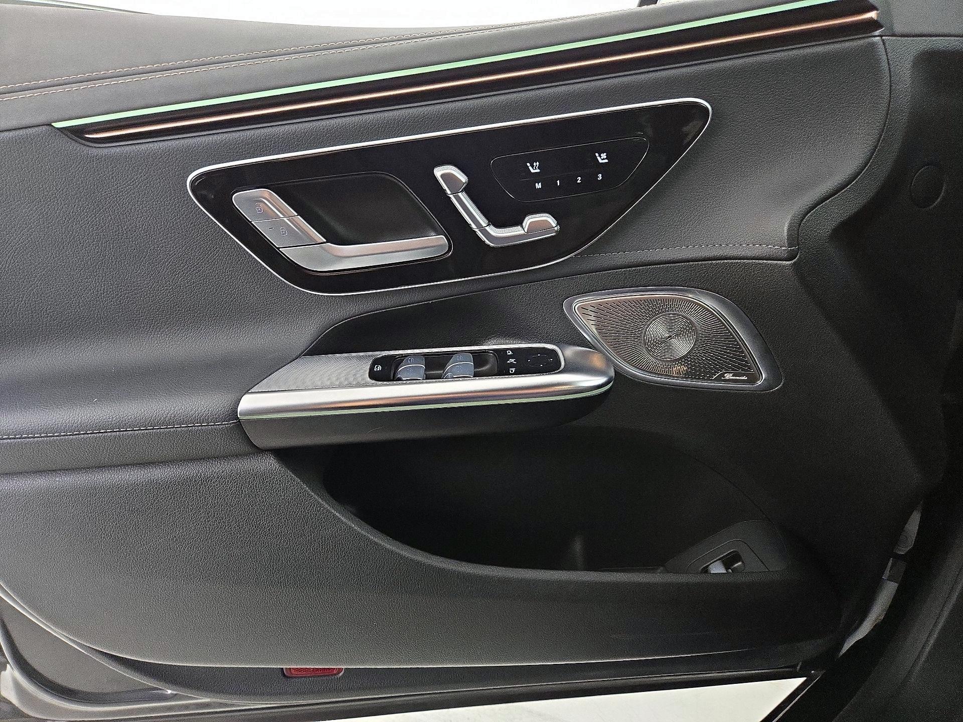 Thumbnail: 2024 Mercedes-Benz EQE - 12