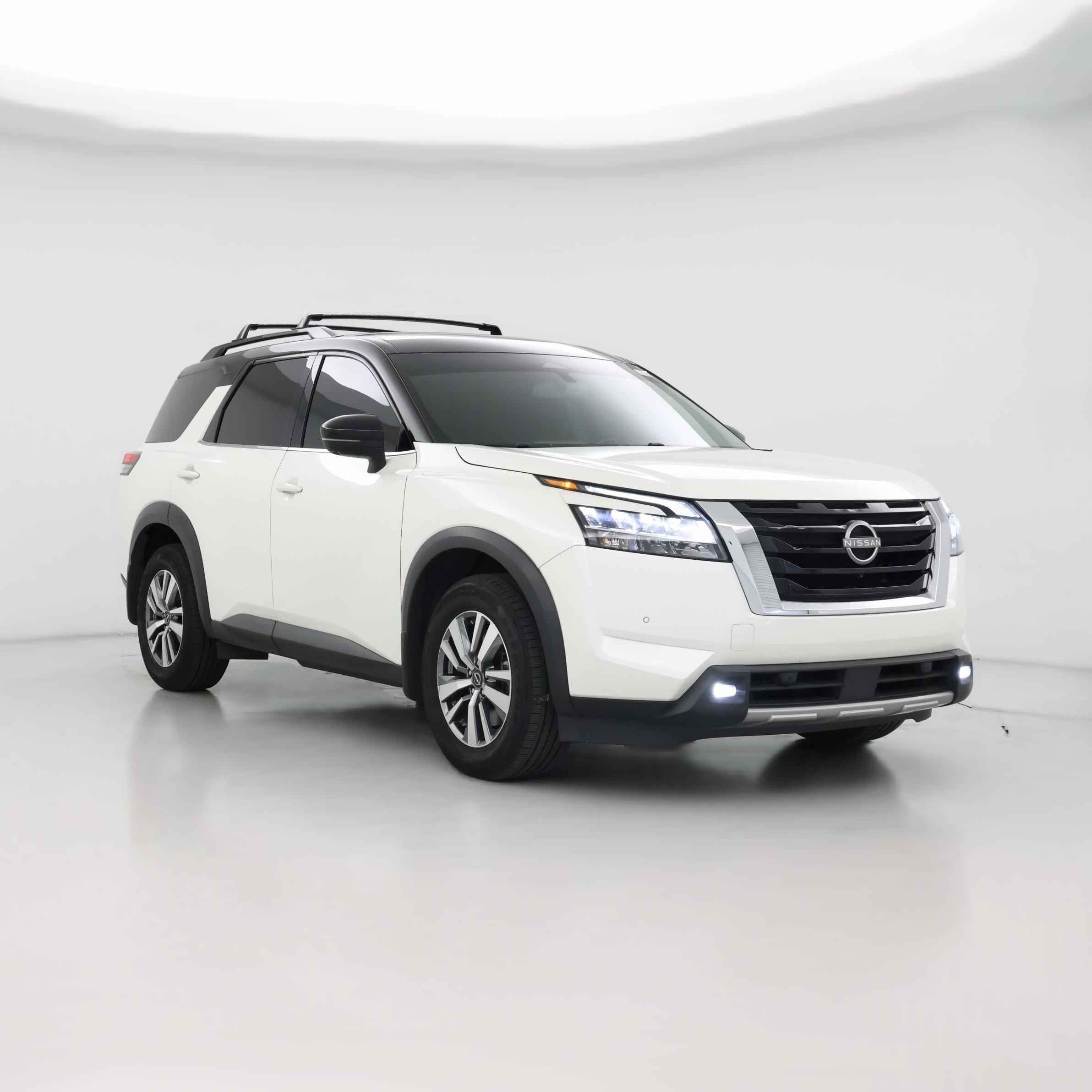 Thumbnail: 2022 Nissan Pathfinder - 1