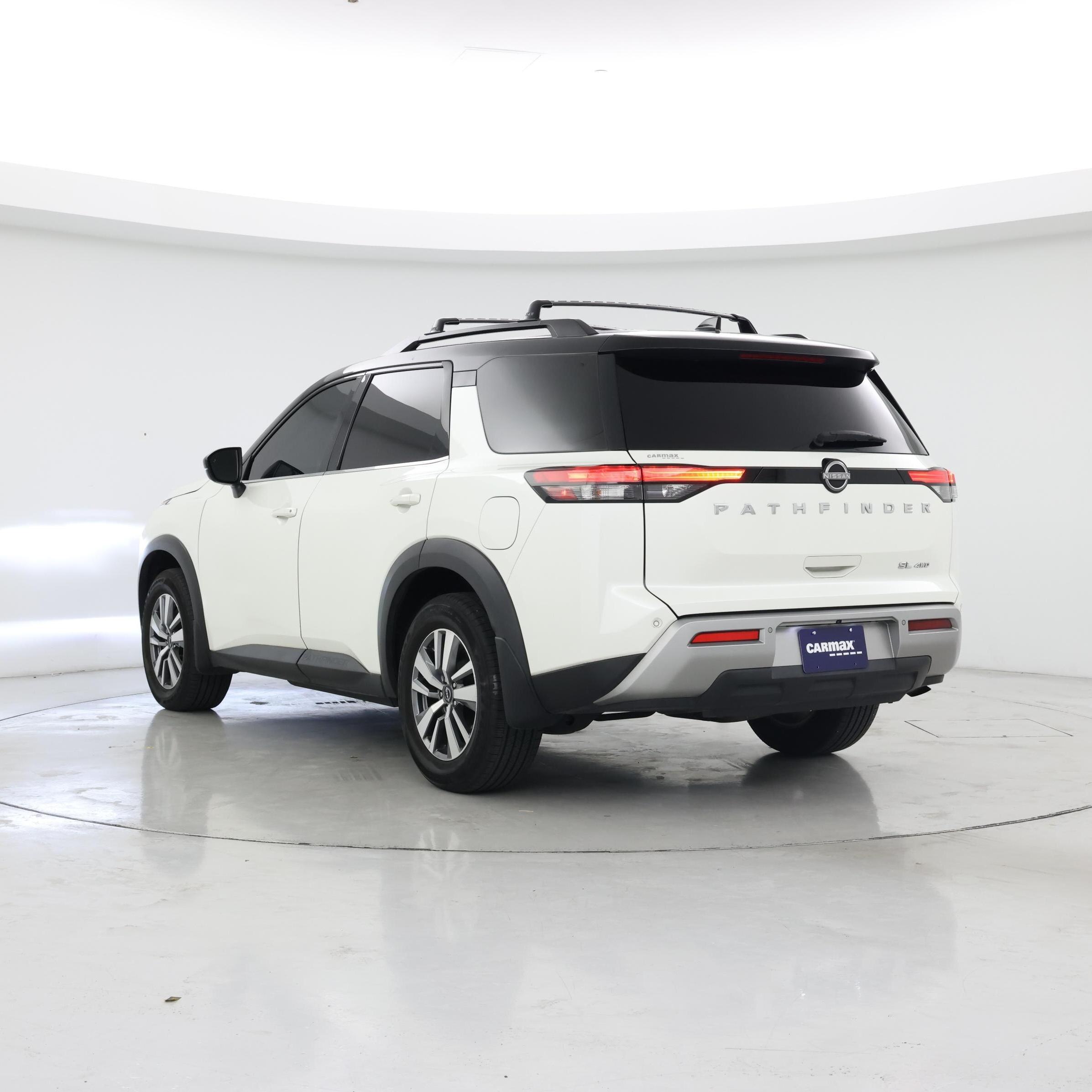 Thumbnail: 2022 Nissan Pathfinder - 2