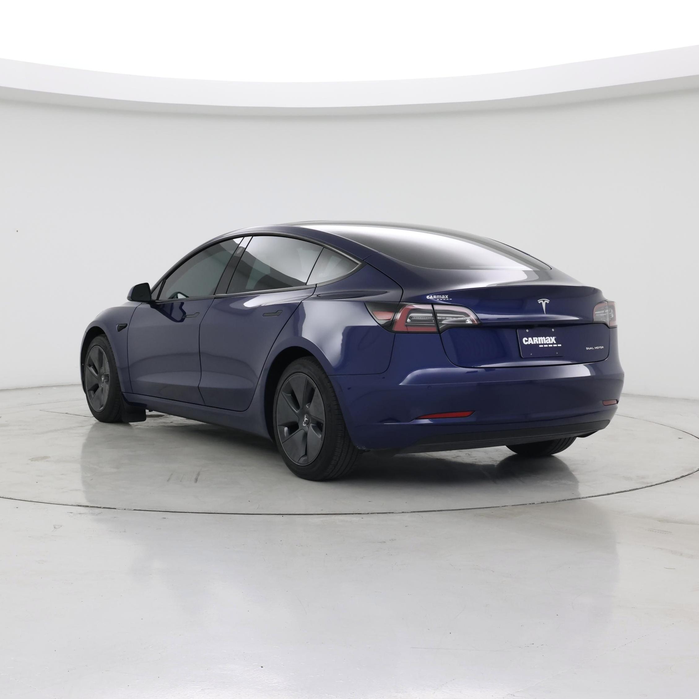 Thumbnail: 2022 Tesla Model 3 - 2