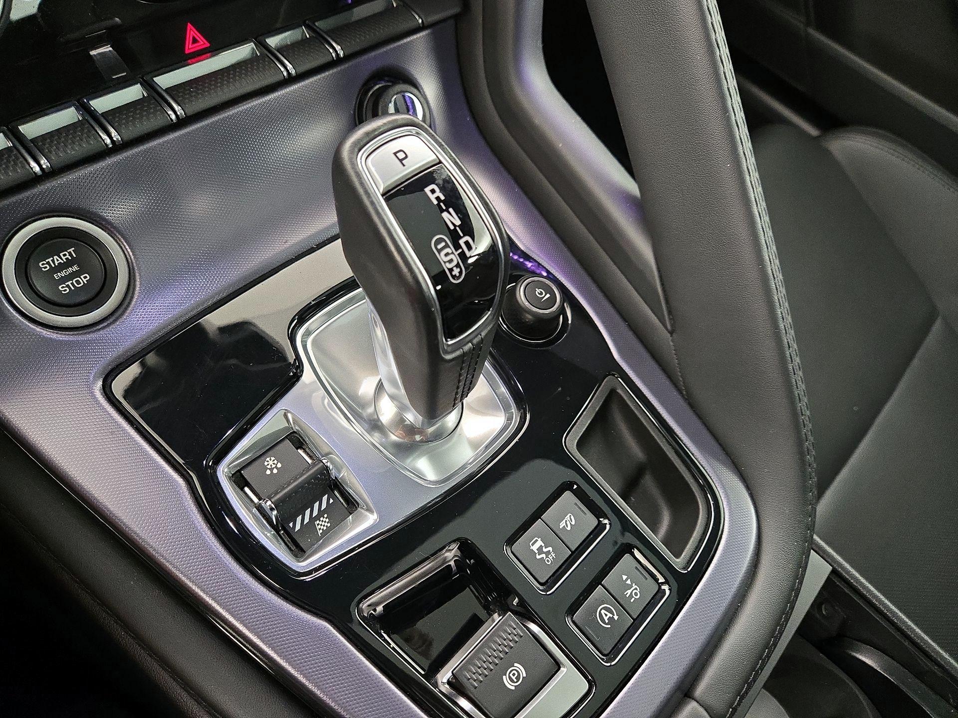 Thumbnail: 2022 Jaguar F-Type - 18