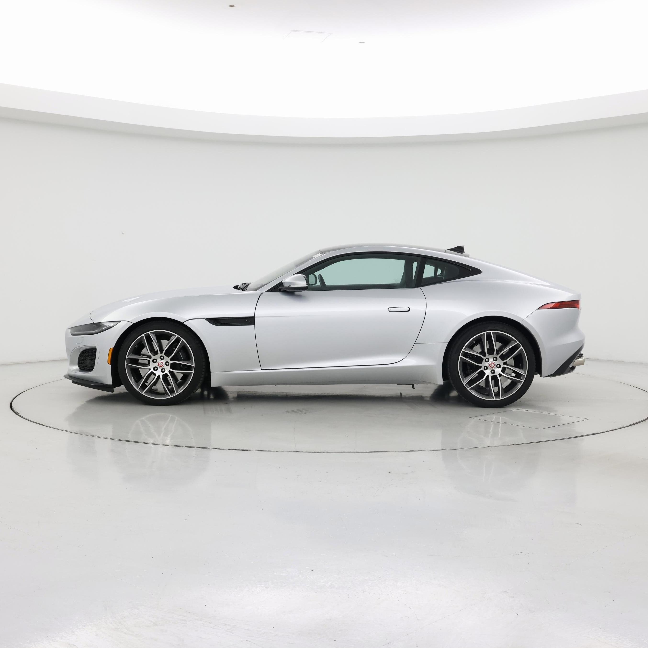 Thumbnail: 2022 Jaguar F-Type - 3